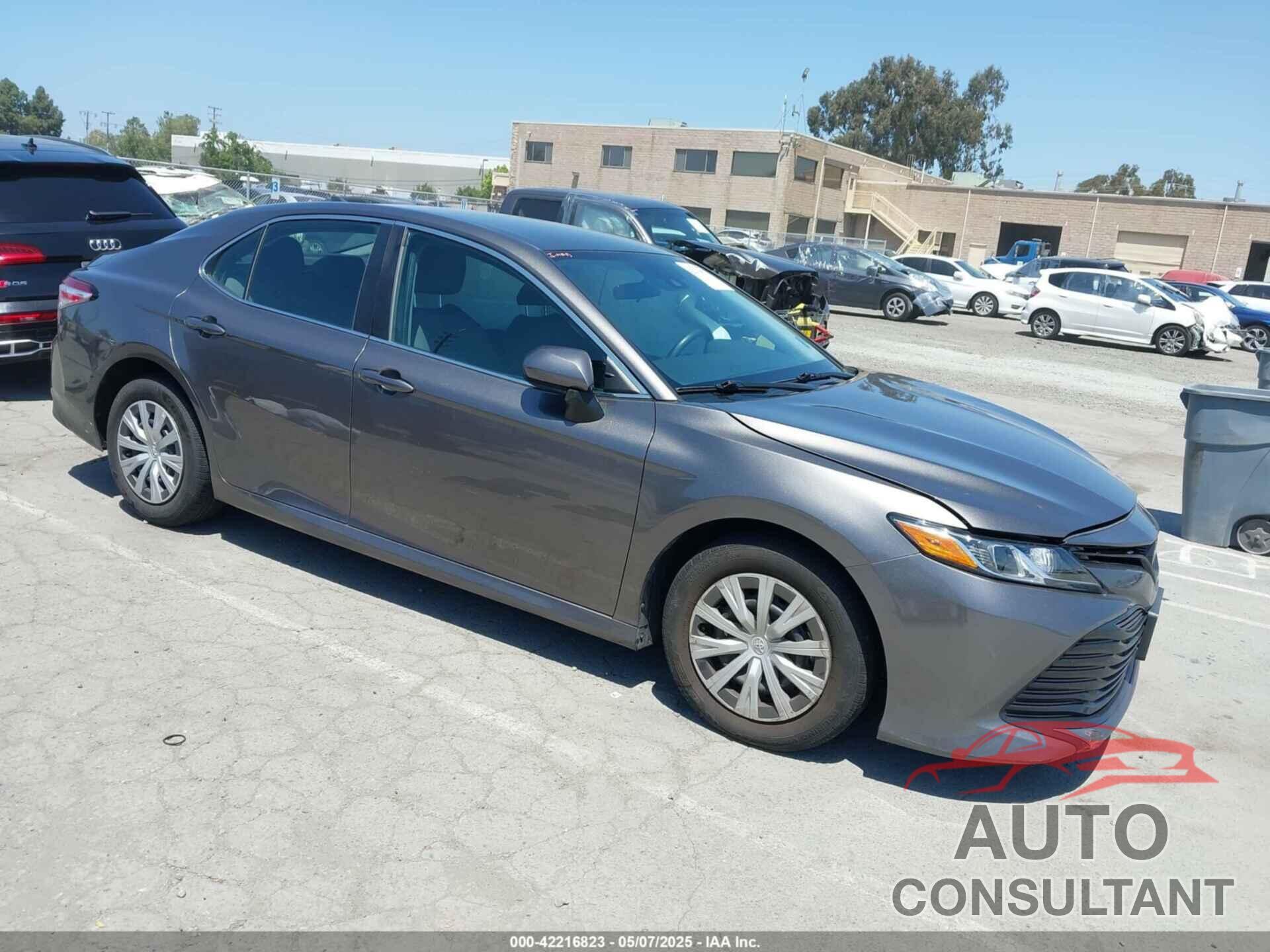 TOYOTA CAMRY 2020 - 4T1A11AKXLU882570