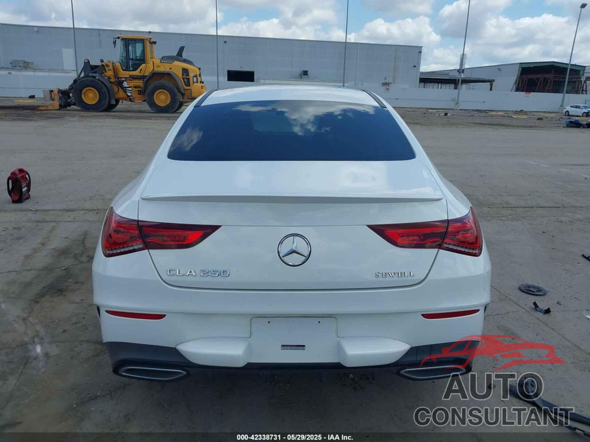 MERCEDES-BENZ CLA 250 2020 - W1K5J4GB4LN102187