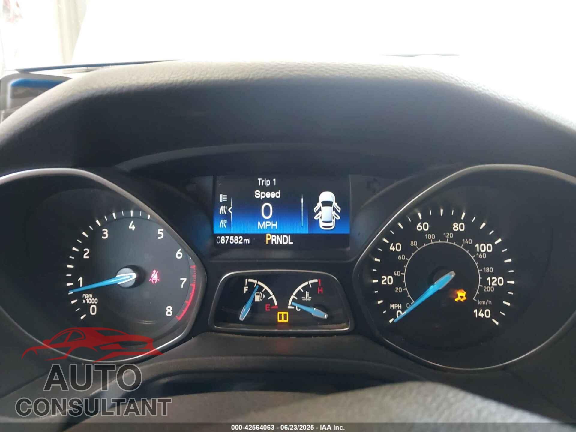 FORD FOCUS 2017 - 1FADP3E22HL221723