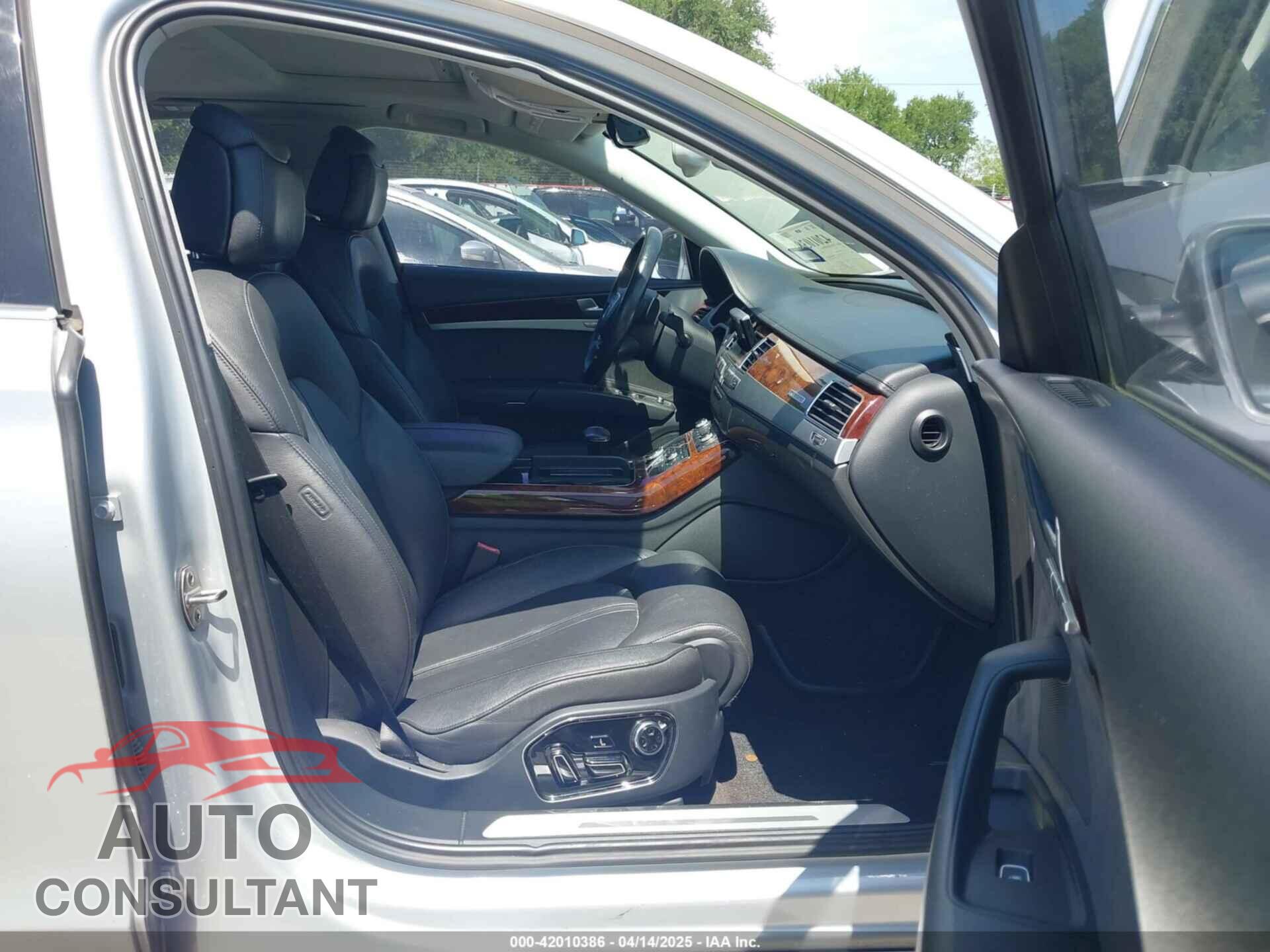 AUDI A8 2013 - WAUAGAFD7DN001880