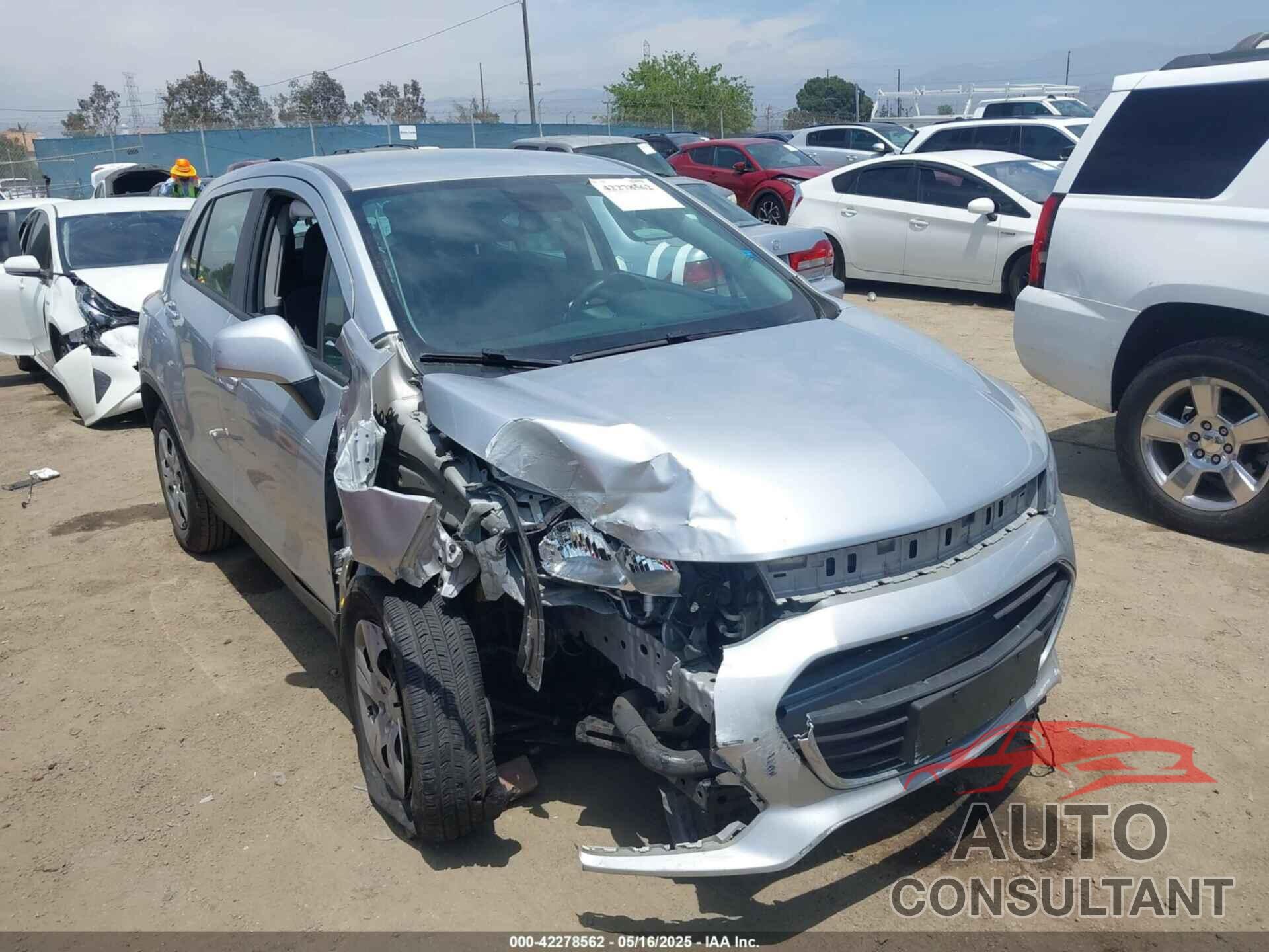 CHEVROLET TRAX 2018 - KL7CJKSB8JB593694