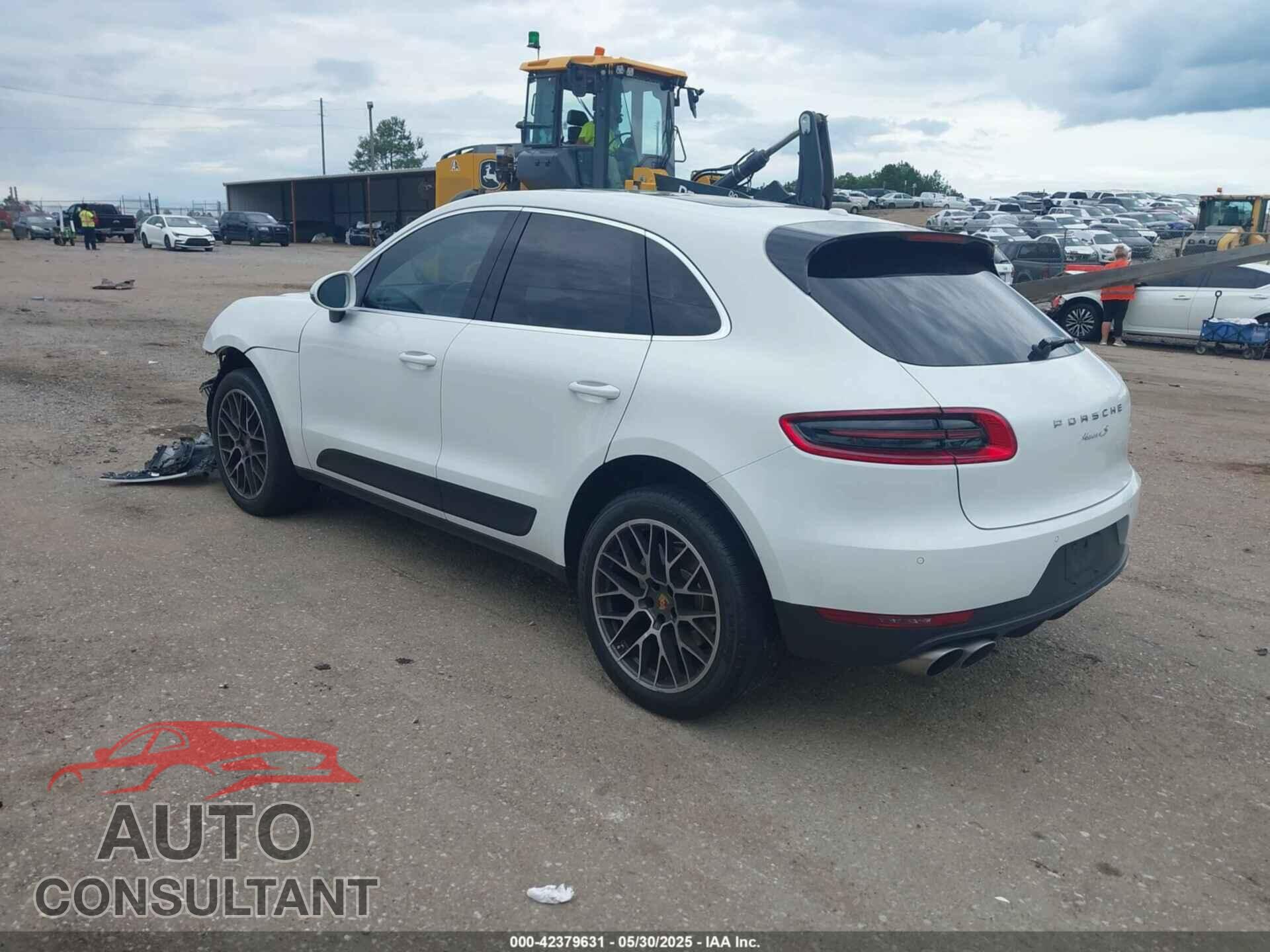 PORSCHE MACAN 2015 - WP1AB2A59FLB55091