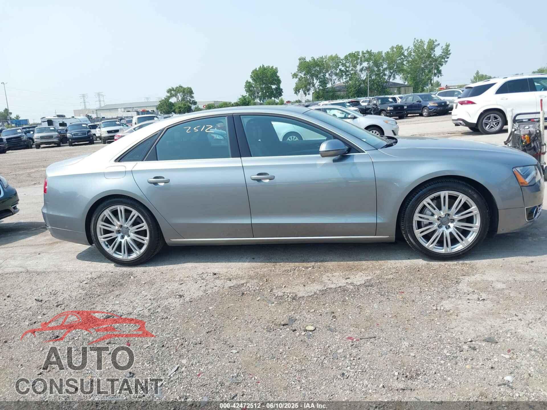 AUDI A8 2013 - WAUA2AFD5DN021950