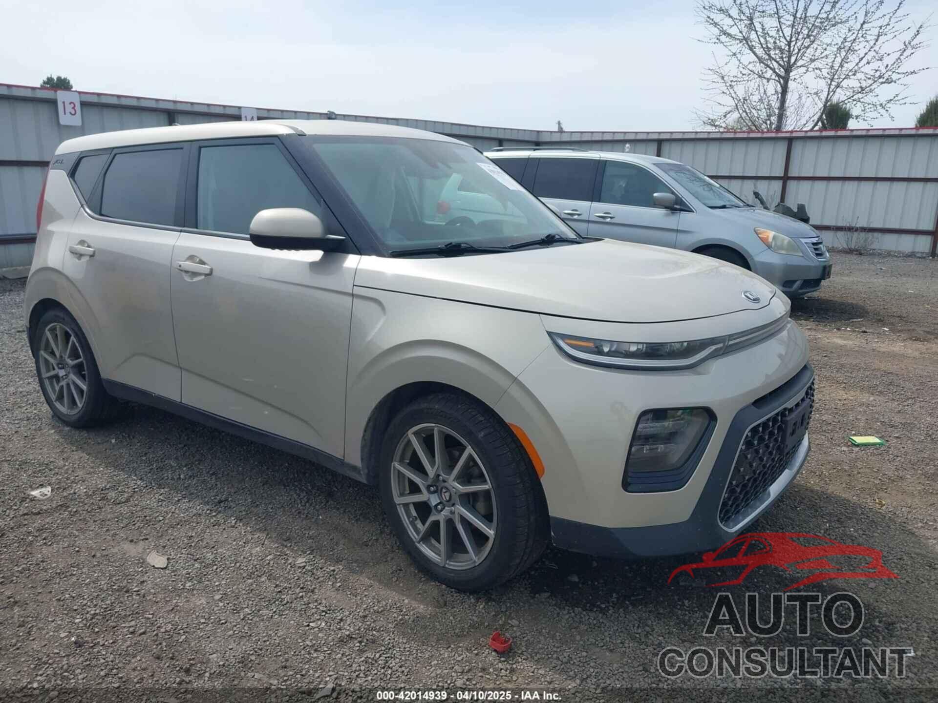KIA SOUL 2020 - KNDJ33AU1L7014239