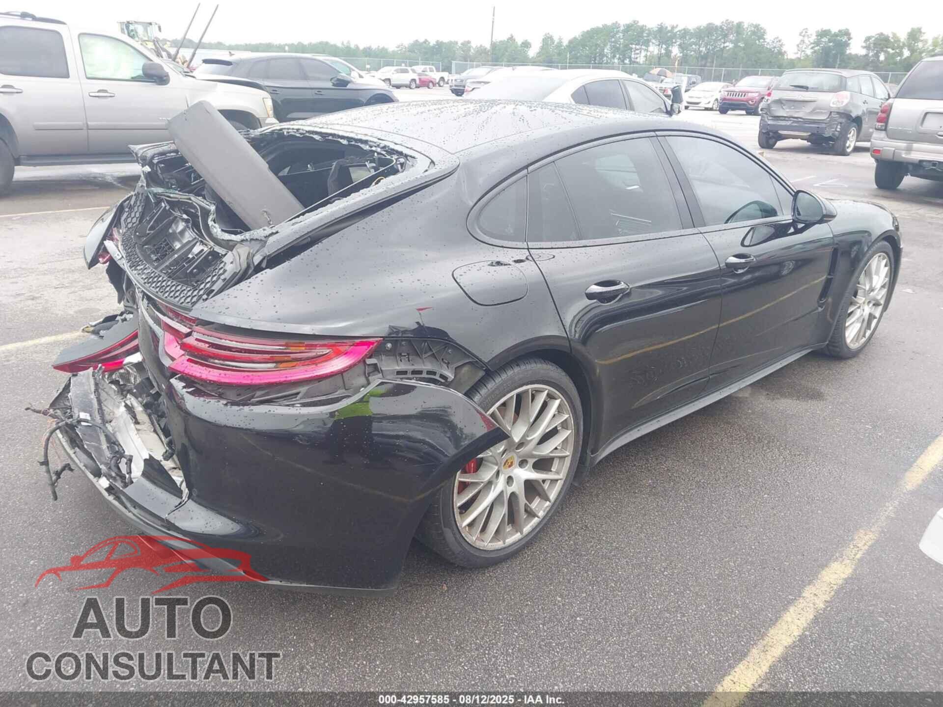 PORSCHE PANAMERA 2018 - WP0AA2A77JL112318