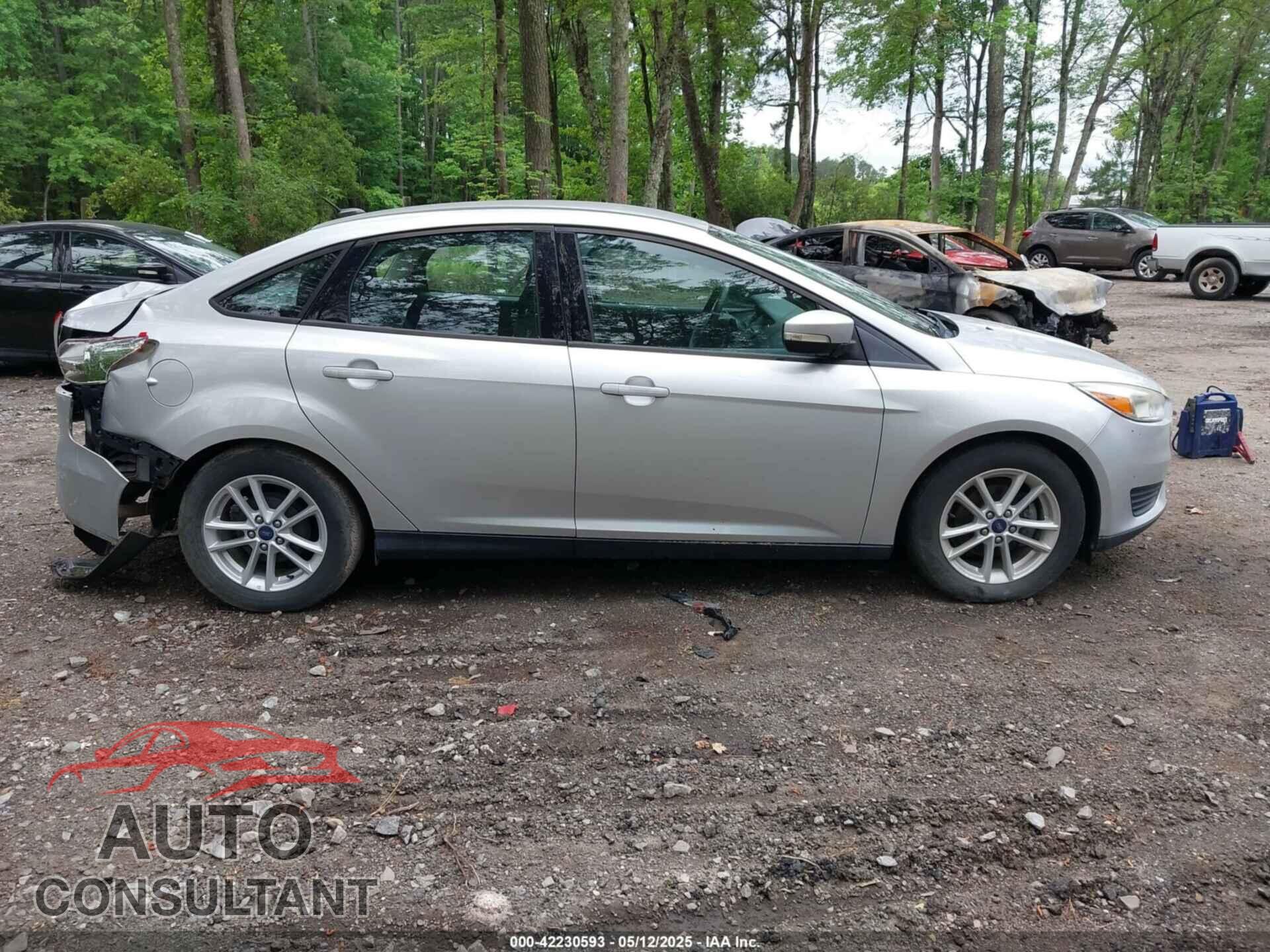 FORD FOCUS 2017 - 1FADP3F2XHL320174