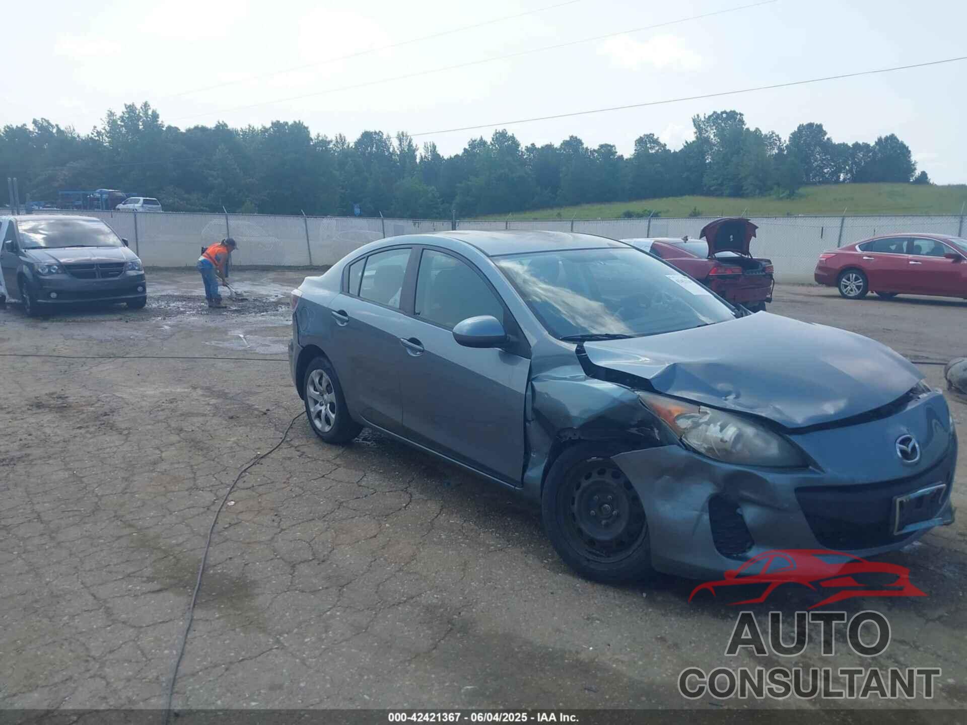 MAZDA MAZDA3 2013 - JM1BL1TF3D1731186