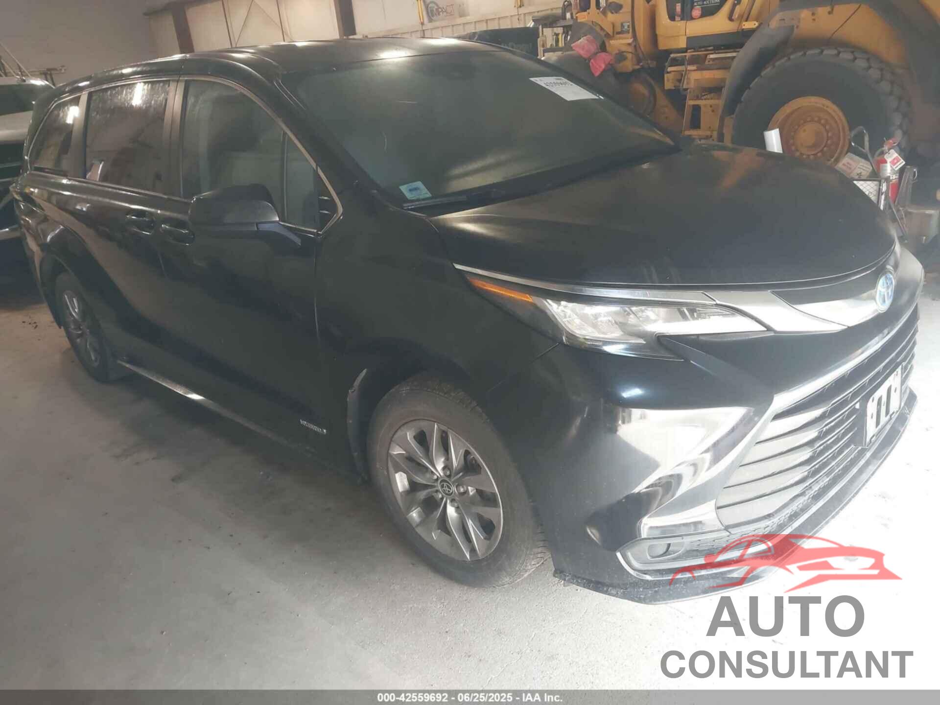 TOYOTA SIENNA 2021 - 5TDKRKEC1MS035159