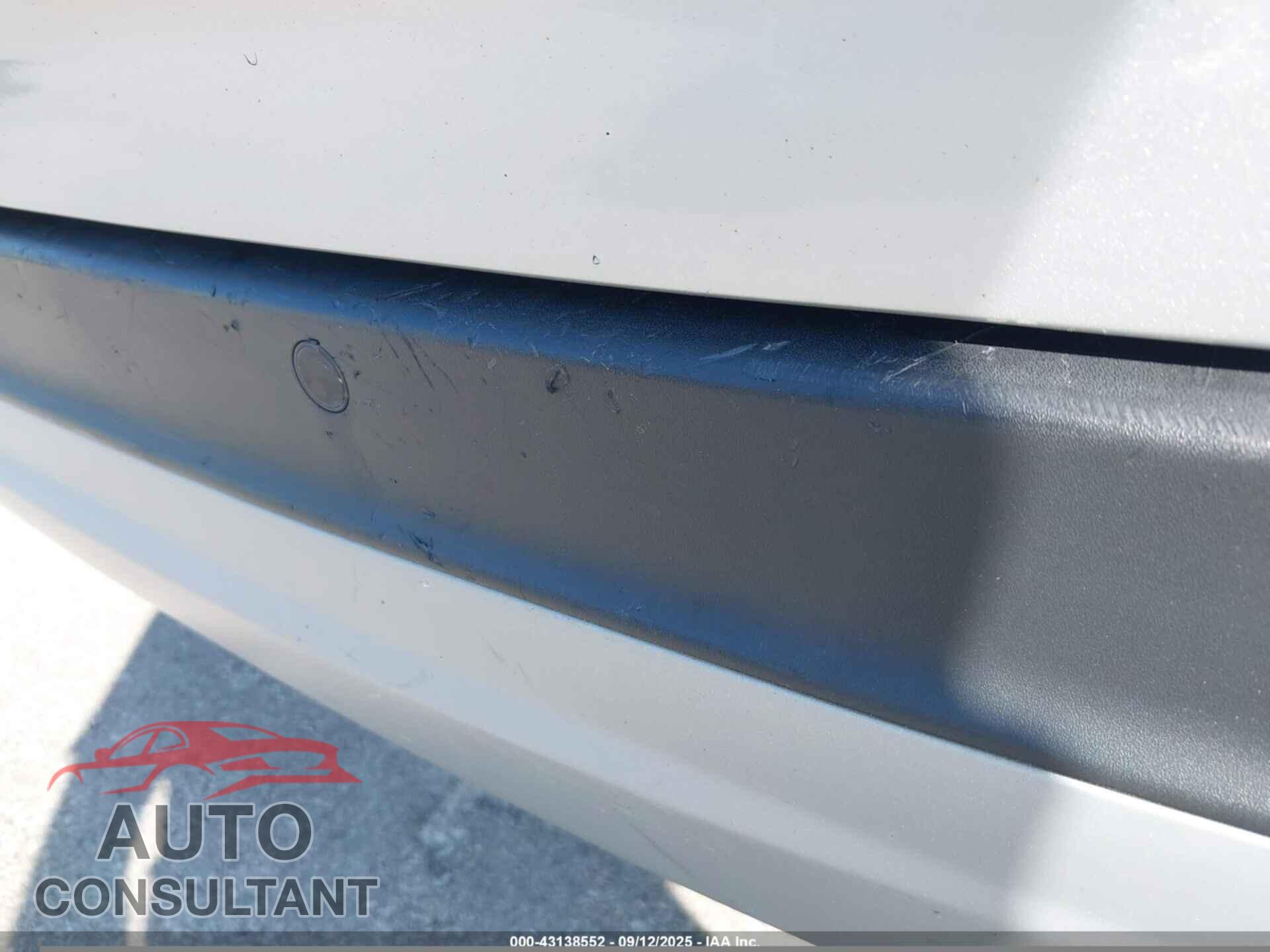 FORD ESCAPE 2017 - 1FMCU9JD5HUB13692
