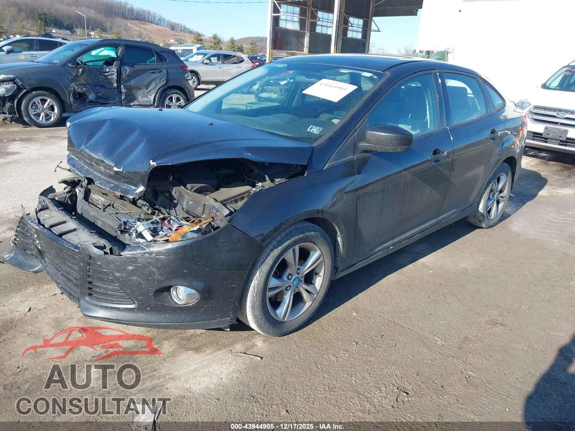 FORD FOCUS 2012 - 1FAHP3F2XCL389697