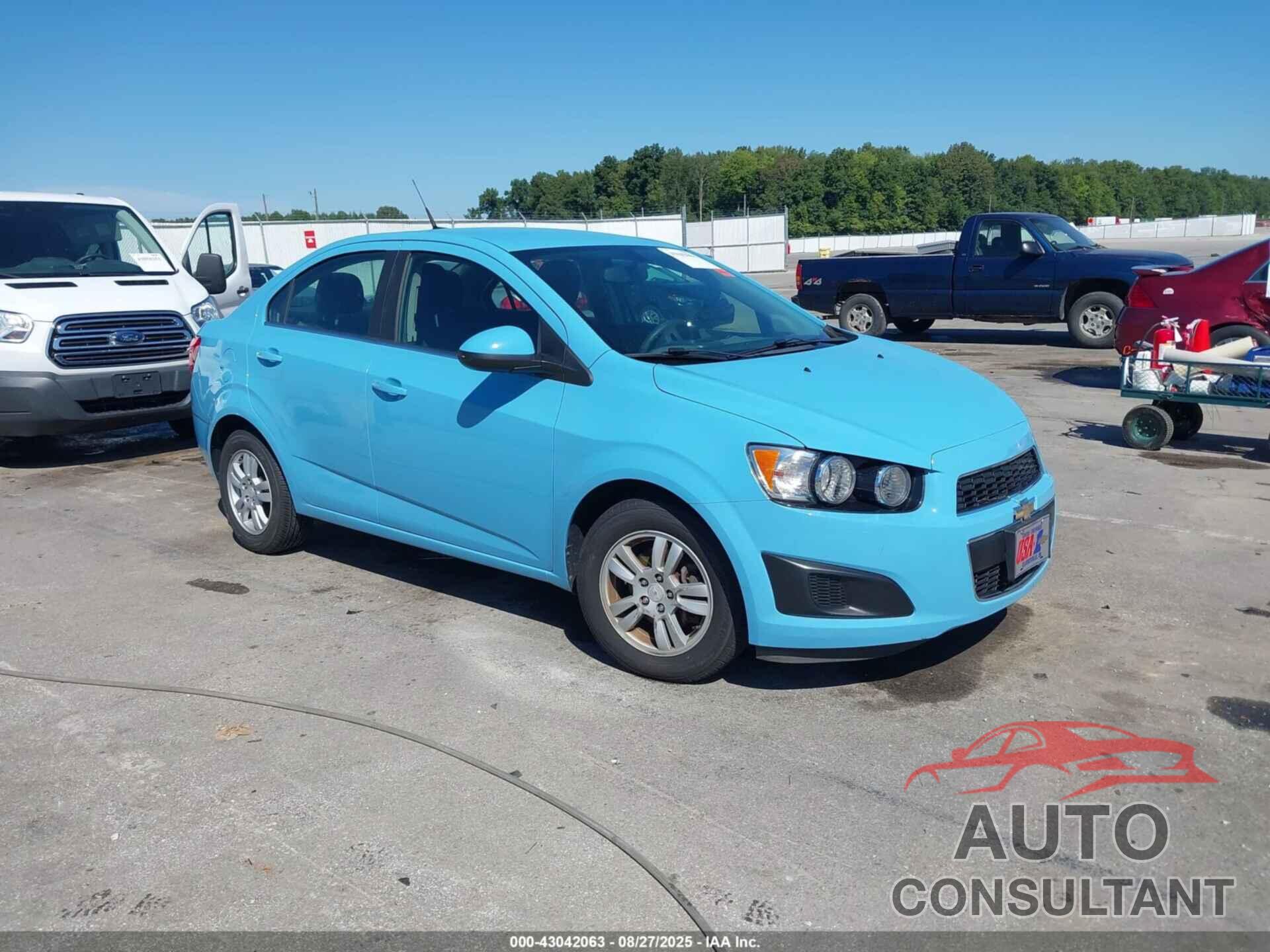 CHEVROLET SONIC 2014 - 1G1JC5SH3E4169854