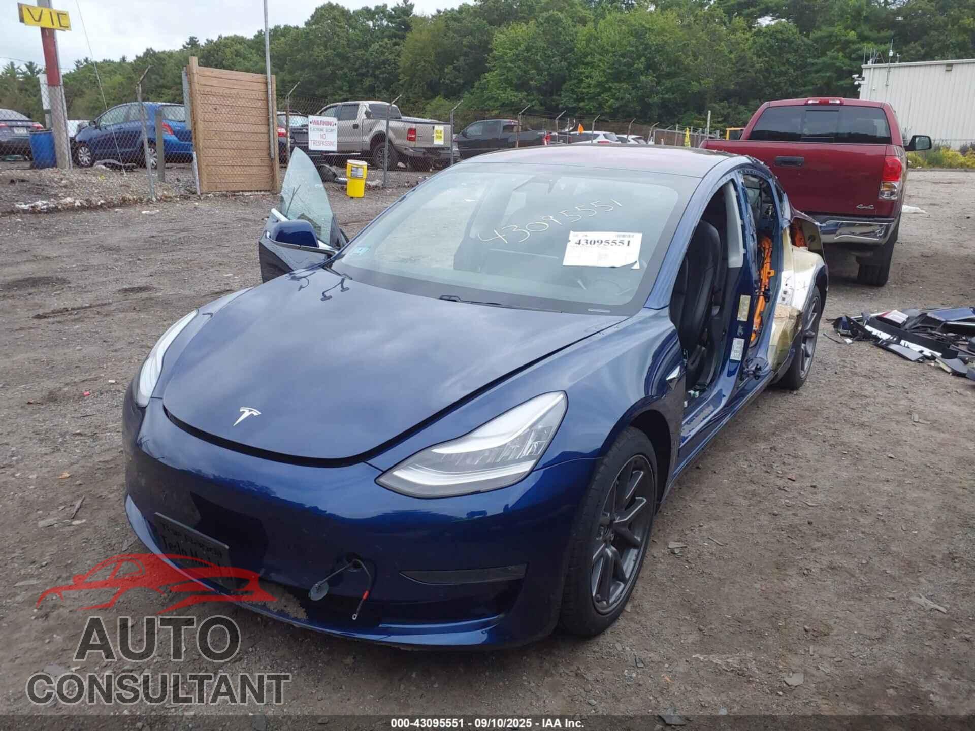 TESLA MODEL 3 2018 - 5YJ3E1EB9JF114967