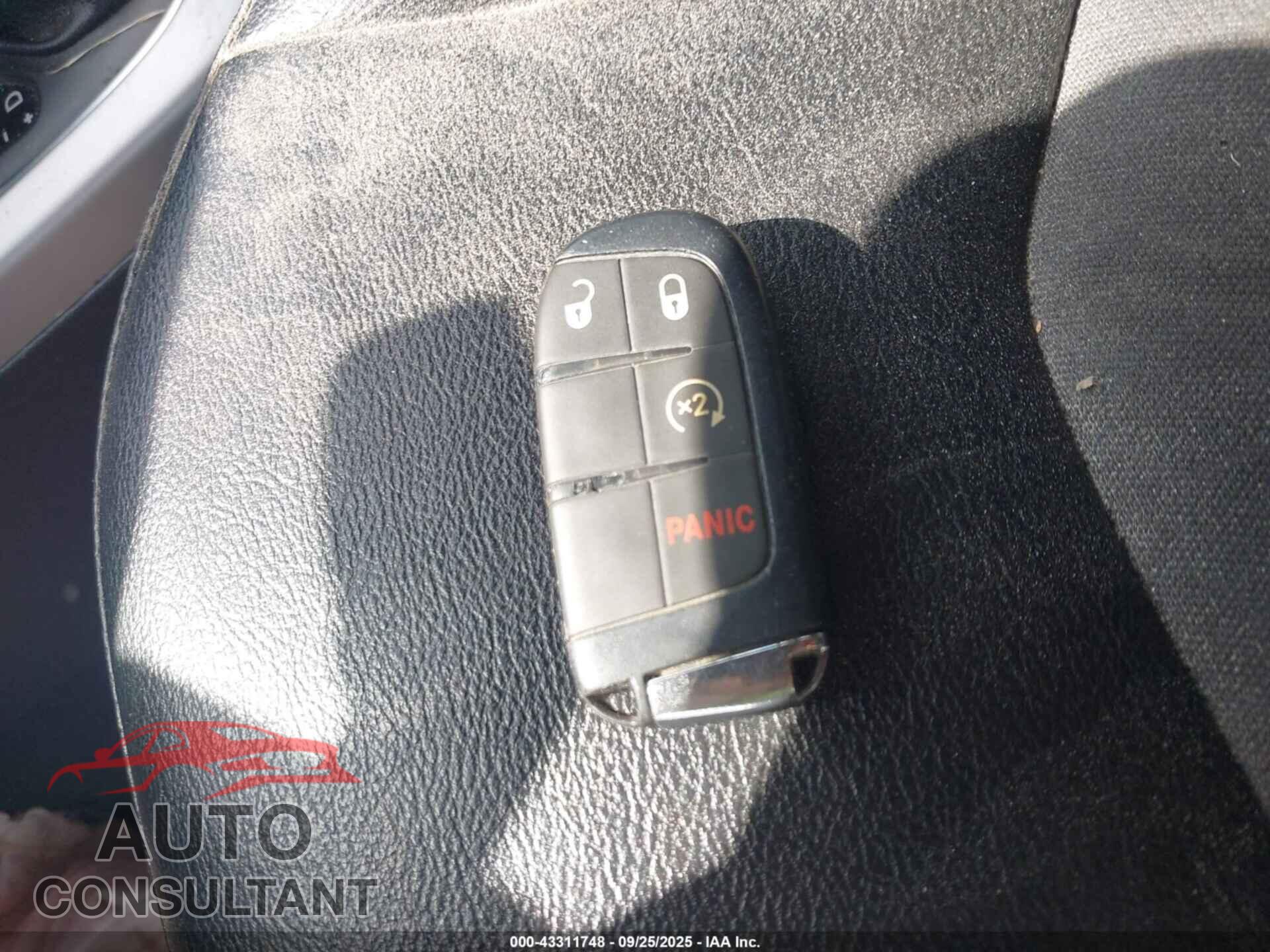 JEEP COMPASS 2020 - 3C4NJDBB5LT157152