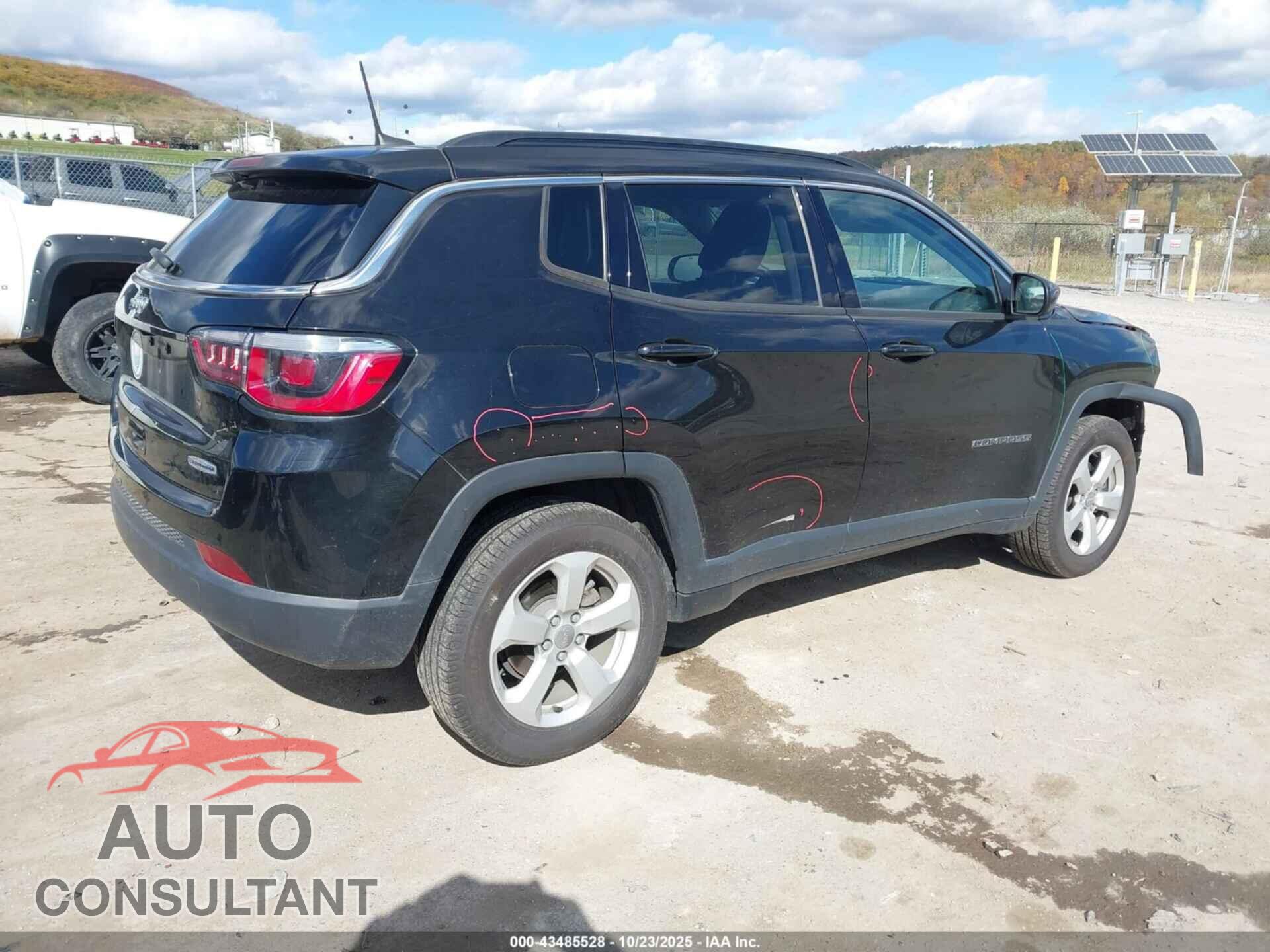 JEEP COMPASS 2019 - 3C4NJDBB8KT650354