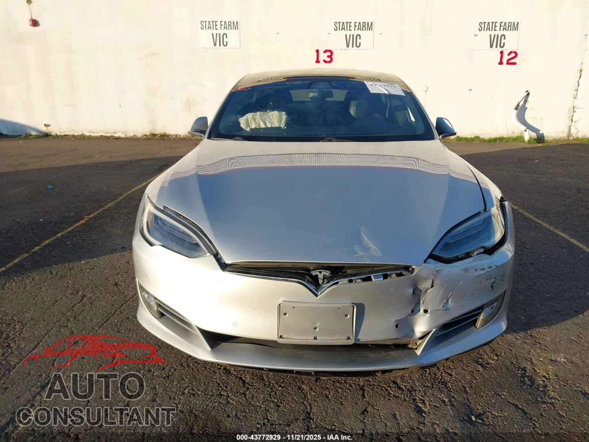 TESLA MODEL S 2018 - 5YJSA1E23JF246677