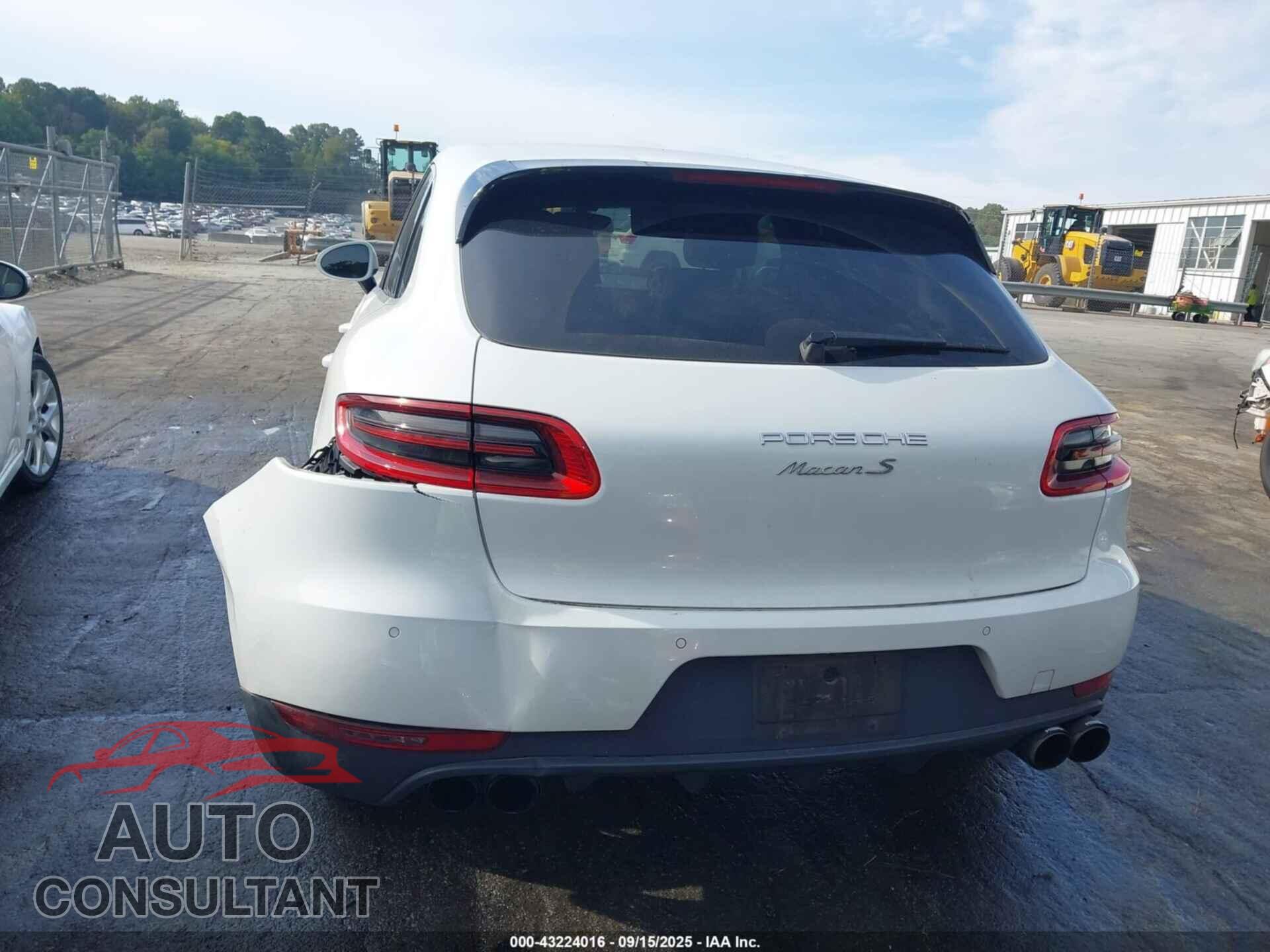PORSCHE MACAN 2016 - WP1AB2A53GLB42628
