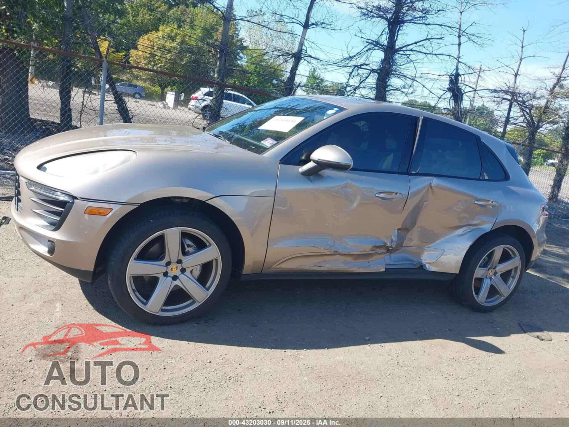 PORSCHE MACAN 2017 - WP1AB2A55HLB10703