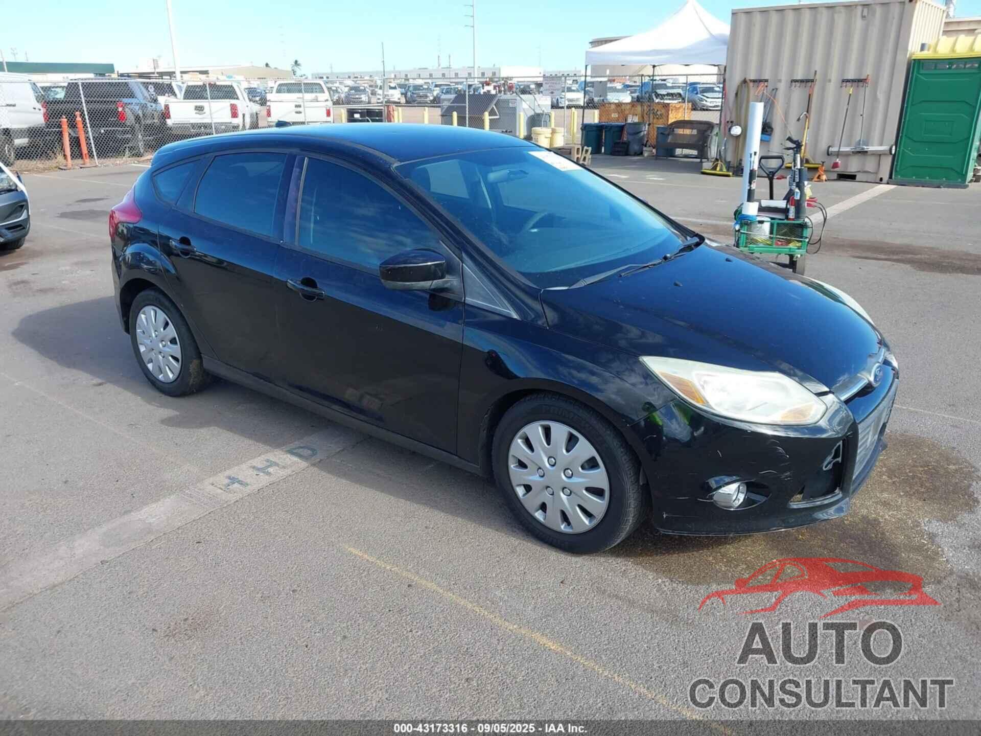 FORD FOCUS 2012 - 1FAHP3K22CL258172