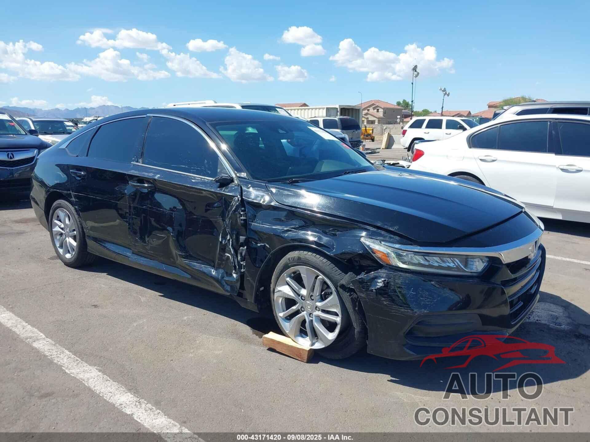 HONDA ACCORD 2018 - 1HGCV1F19JA004615