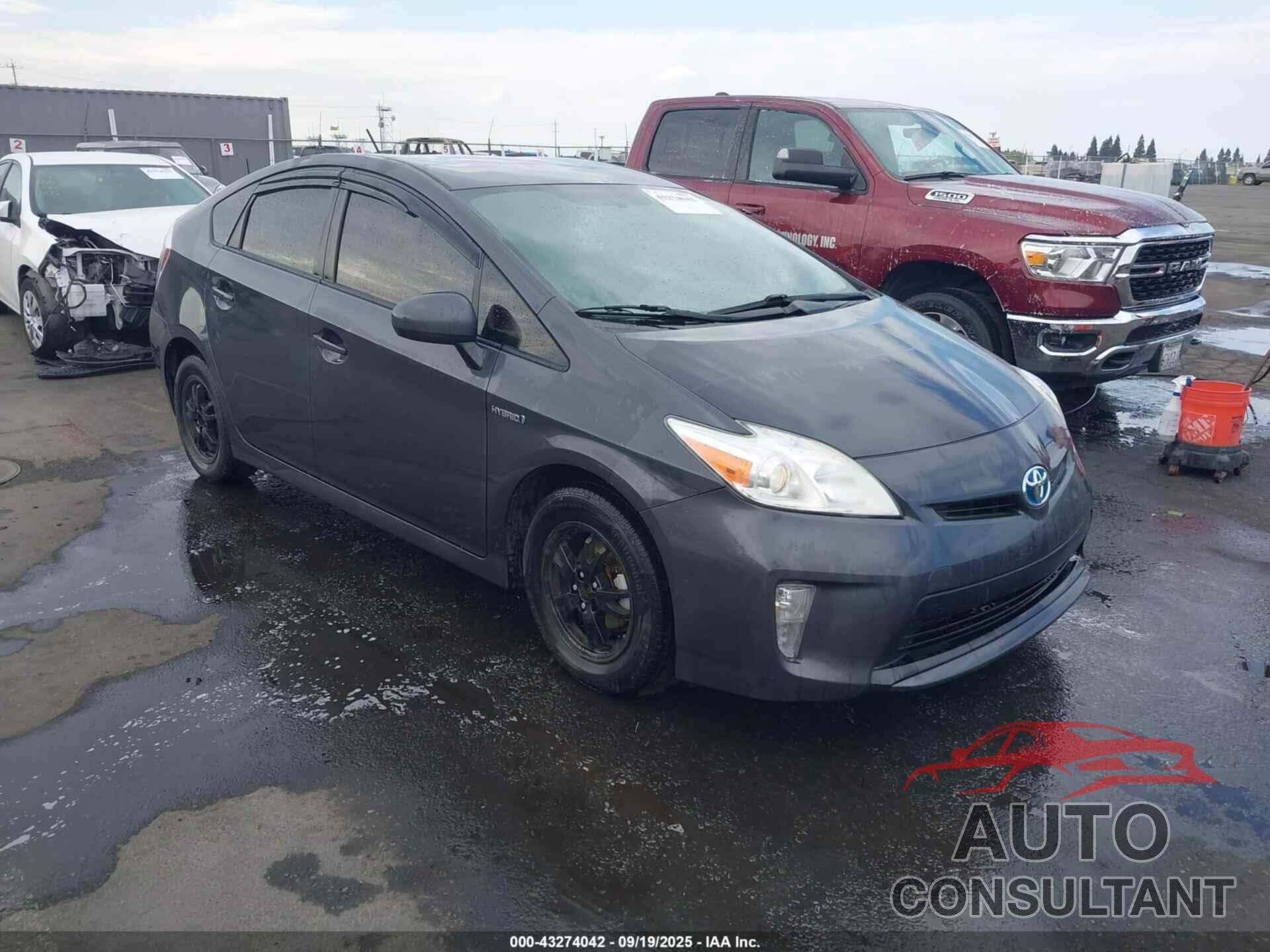 TOYOTA PRIUS 2012 - JTDKN3DU3C1526257