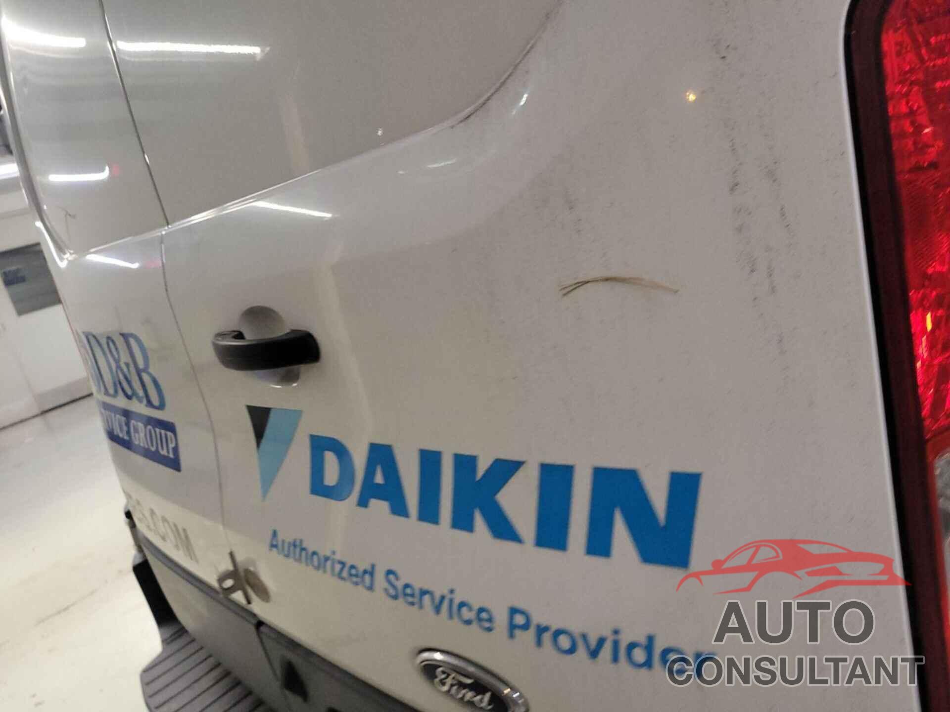 FORD TRANSIT-250 2017 - 1FTYR1YM3HKA57430