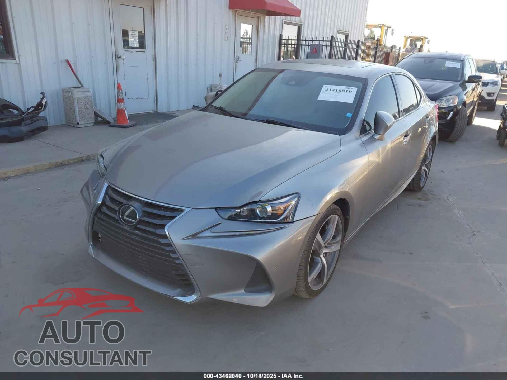 LEXUS IS 200T 2017 - JTHBA1D23H5041341