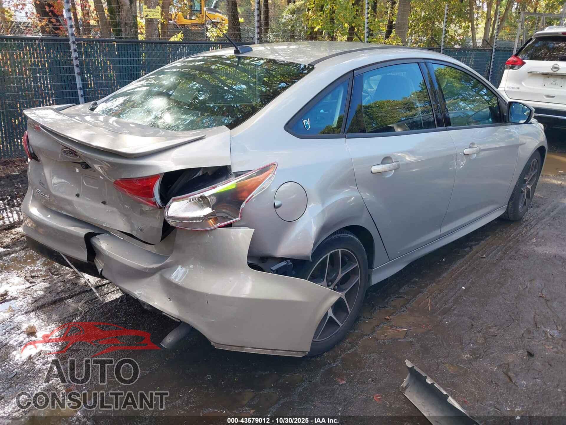 FORD FOCUS 2016 - 1FADP3F21GL396722