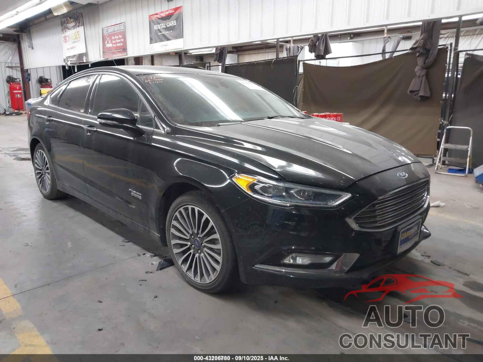FORD FUSION ENERGI 2017 - 3FA6P0PU5HR141744