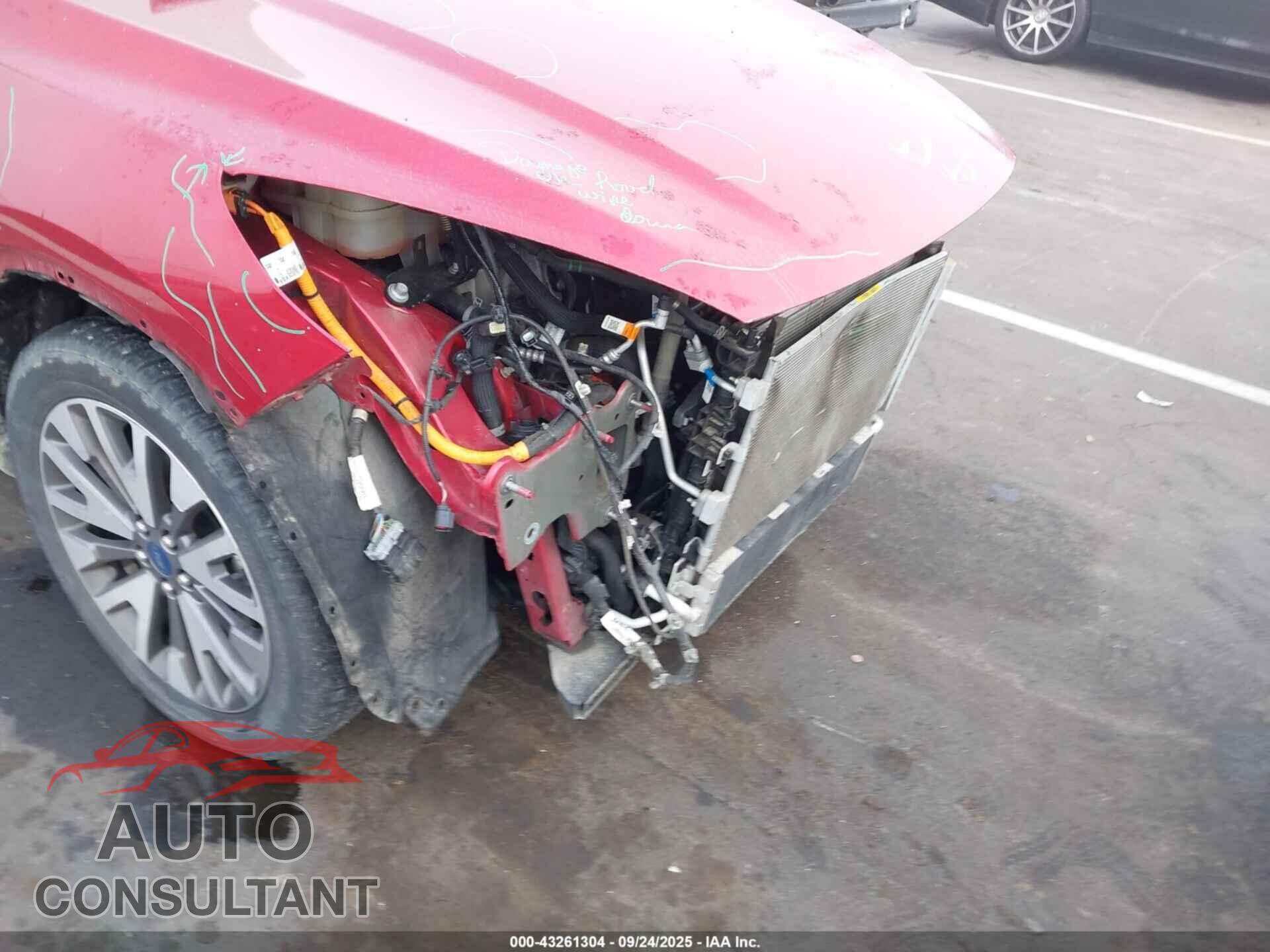 FORD ESCAPE 2020 - 1FMCU0DZ0LUA67619
