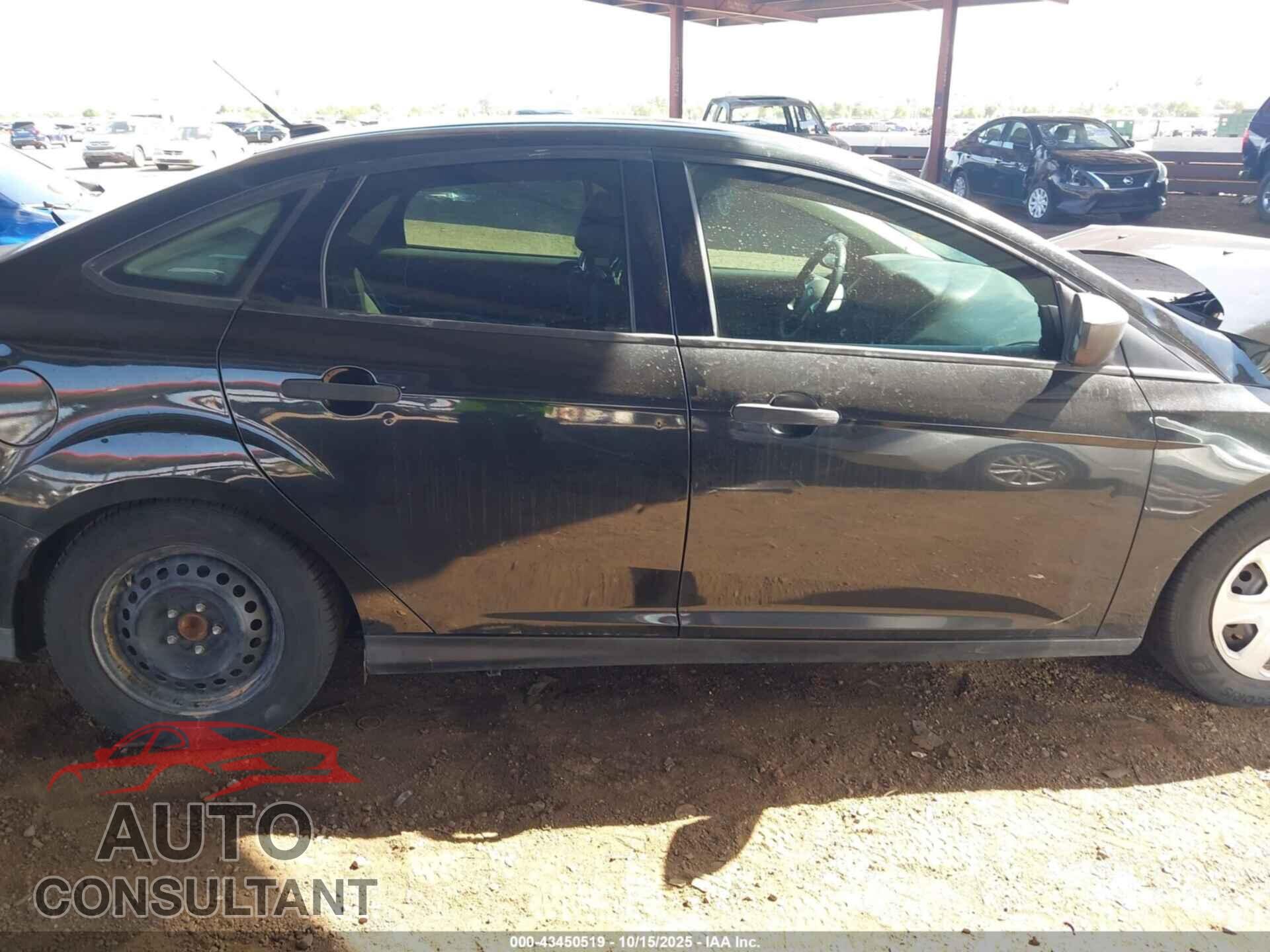 FORD FOCUS 2014 - 1FADP3E25EL196005
