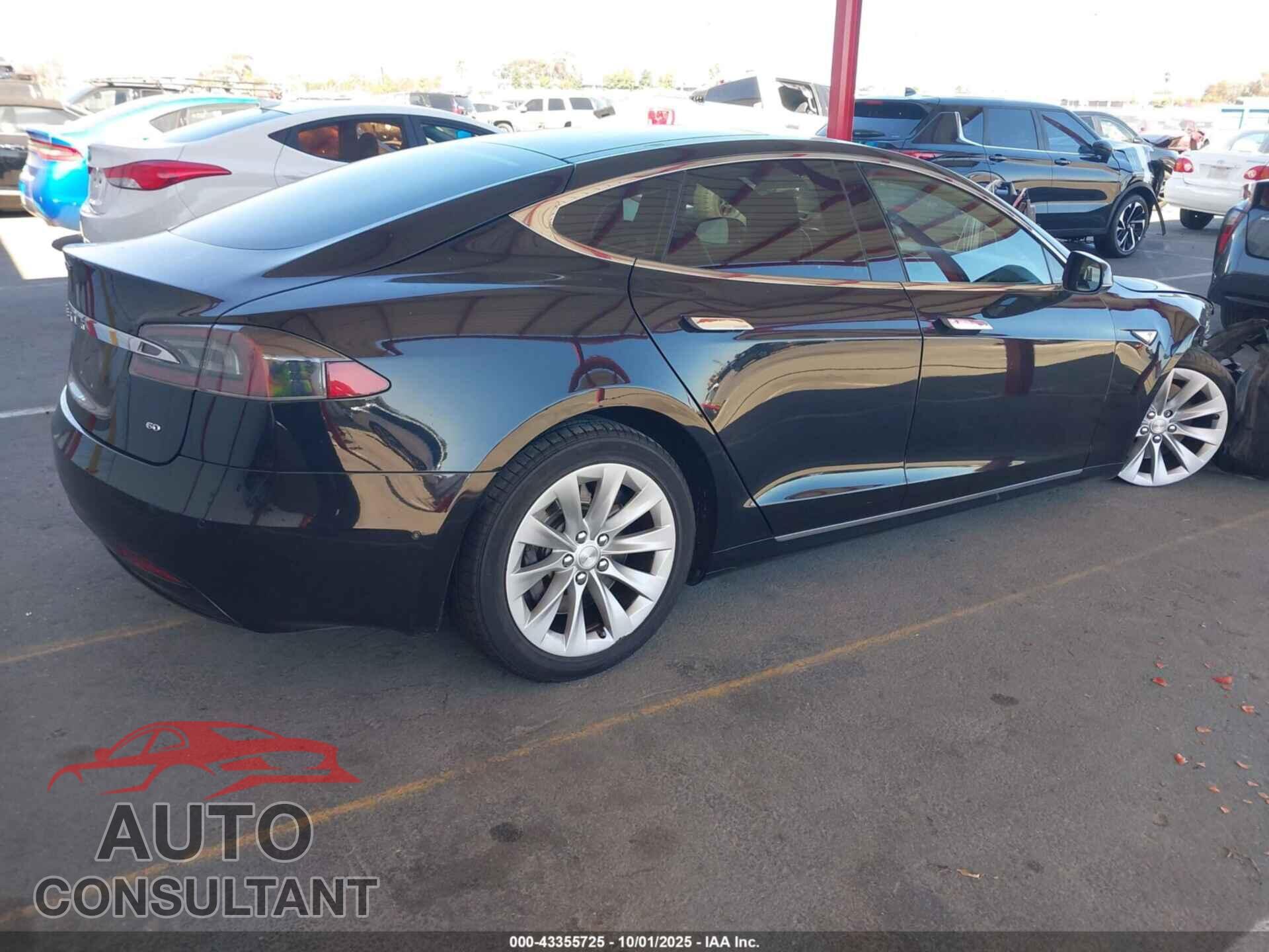 TESLA MODEL S 2016 - 5YJSA1E17GF148428