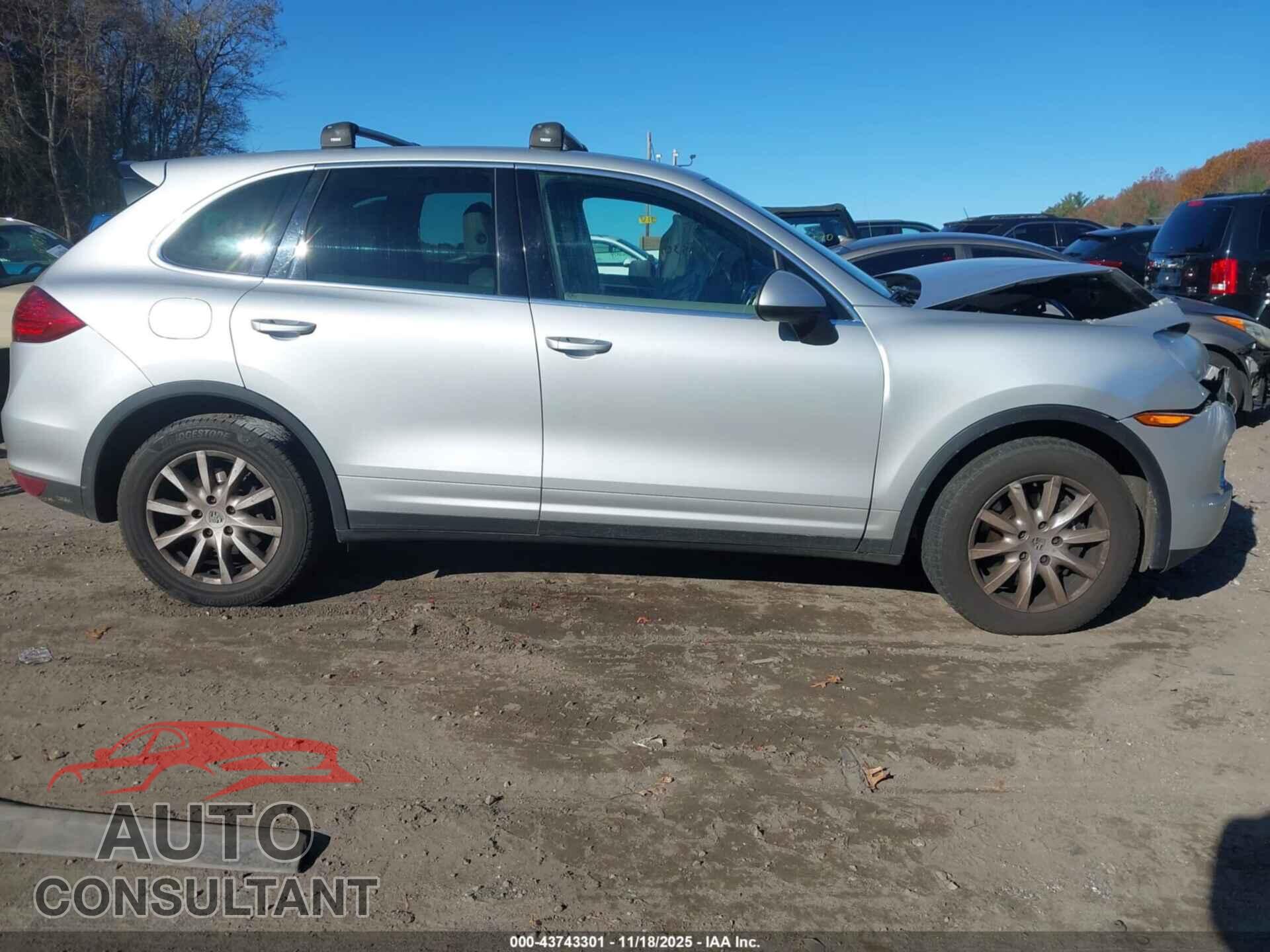 PORSCHE CAYENNE 2013 - WP1AA2A28DLA11909