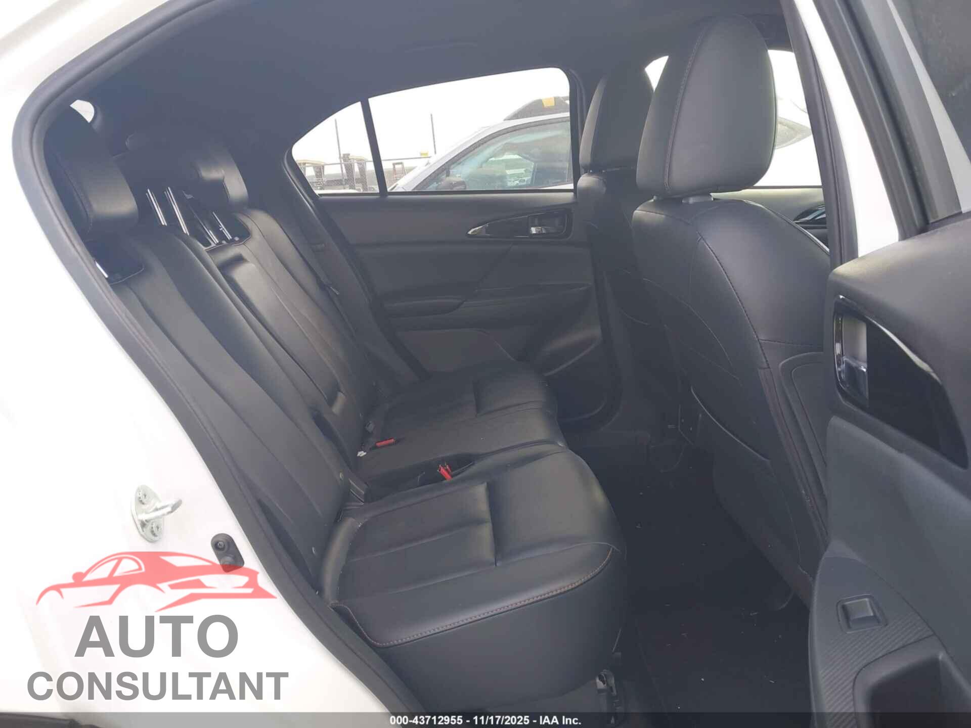 MITSUBISHI ECLIPSE CROSS 2020 - JA4AS5AA6LZ002882