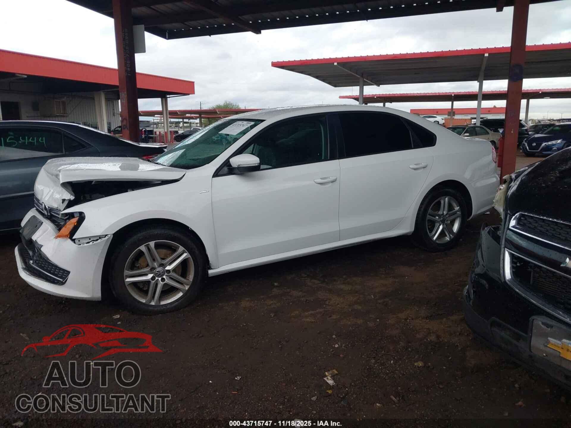 VOLKSWAGEN PASSAT 2014 - 1VWAT7A39EC086893
