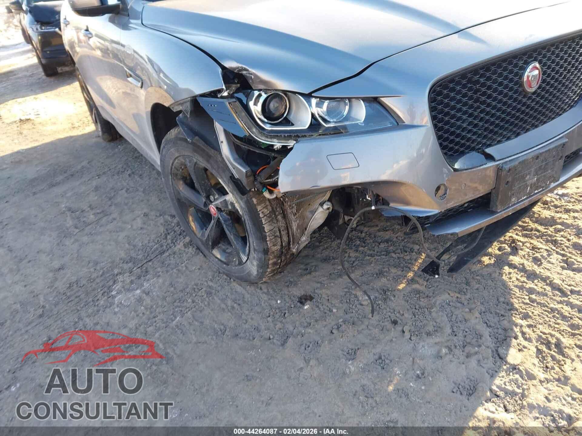 JAGUAR F-PACE 2020 - SADCJ2FX0LA658043