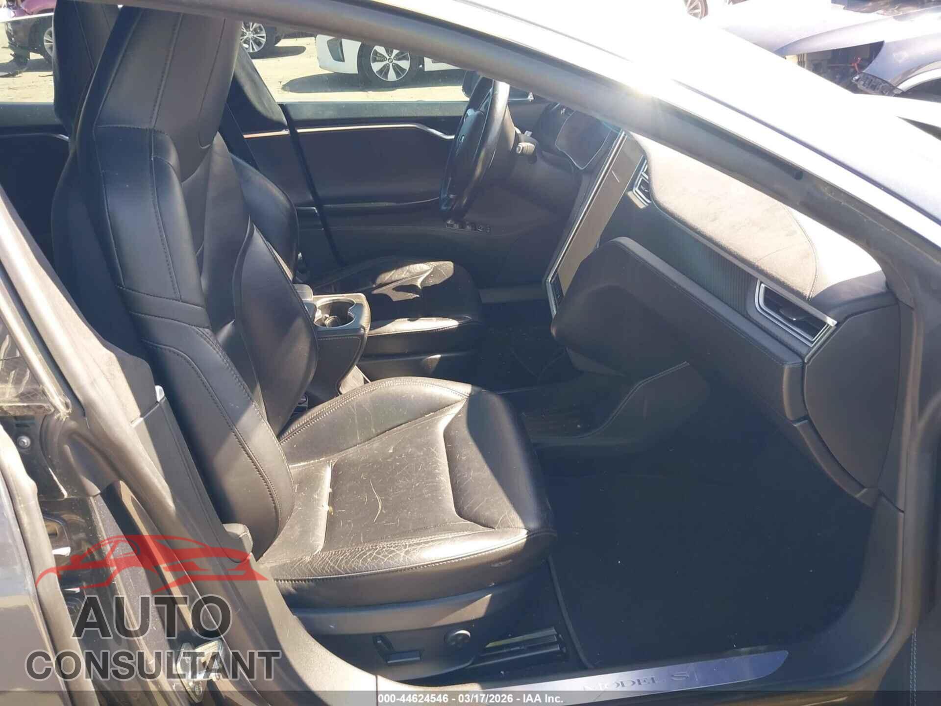 TESLA MODEL S 2015 - 5YJSA1S21FF084849