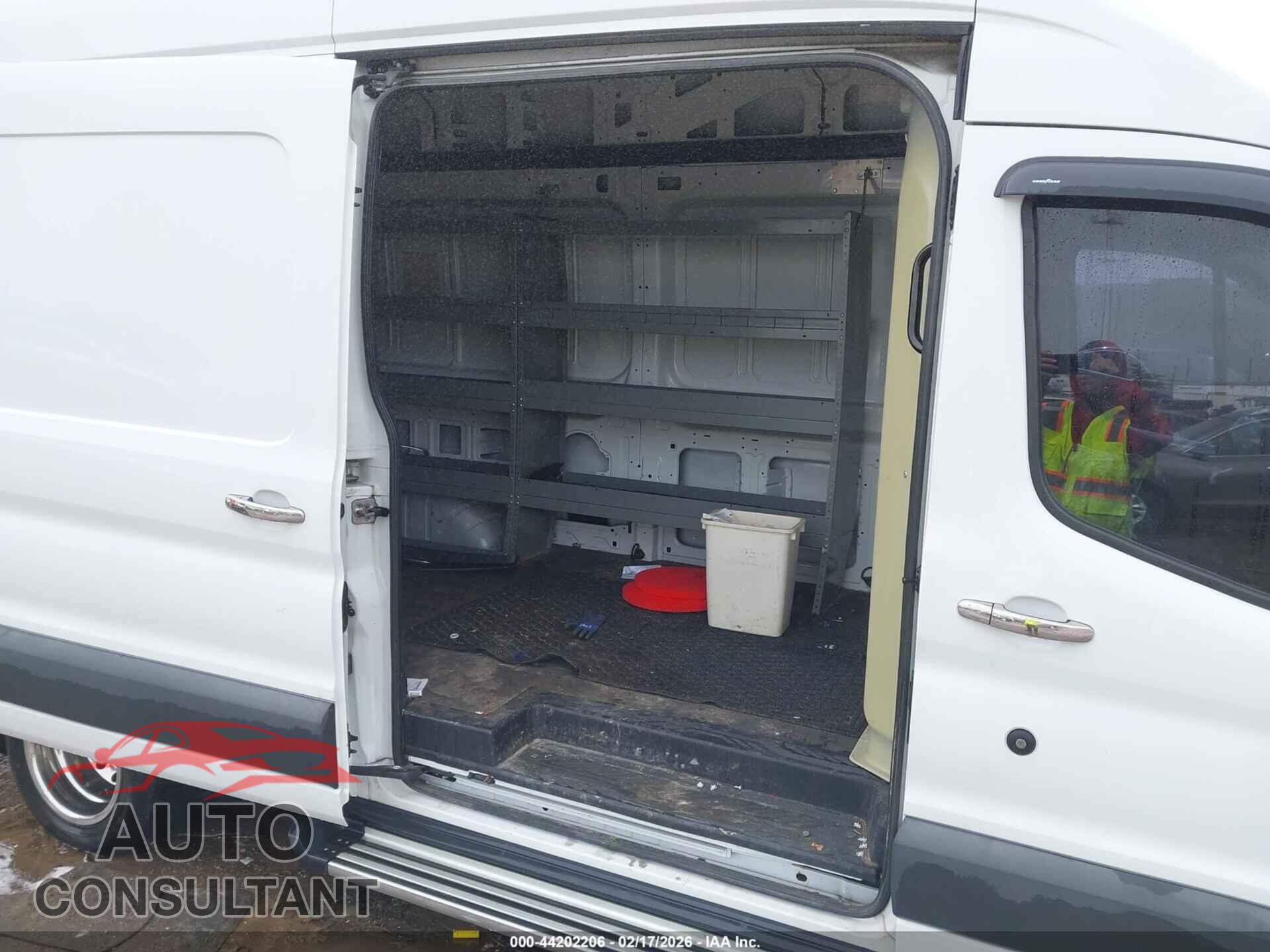 FORD TRANSIT-350 2017 - 1FTWS4XG3HKB25279