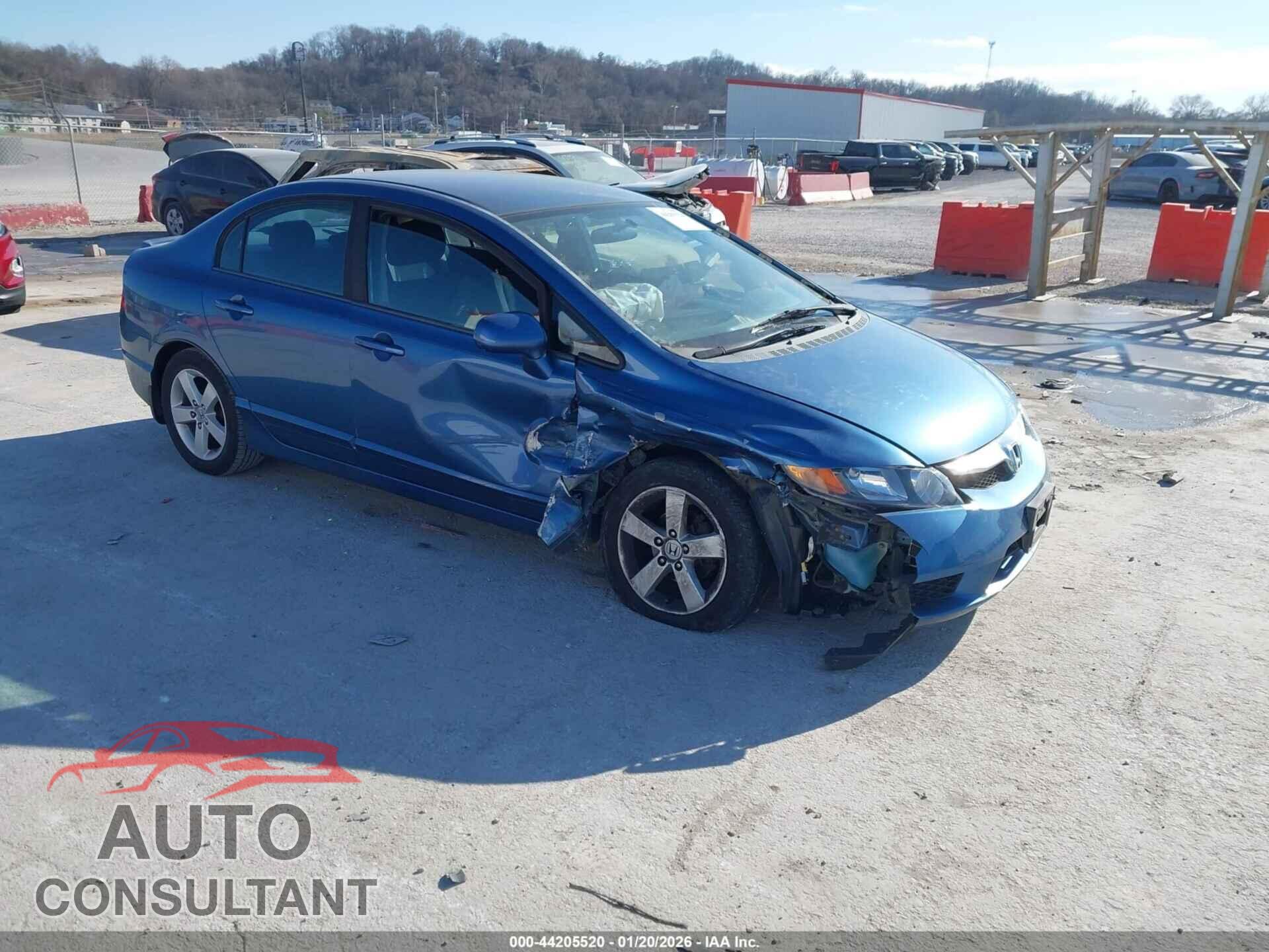 HONDA CIVIC 2010 - 19XFA1F6XAE010648