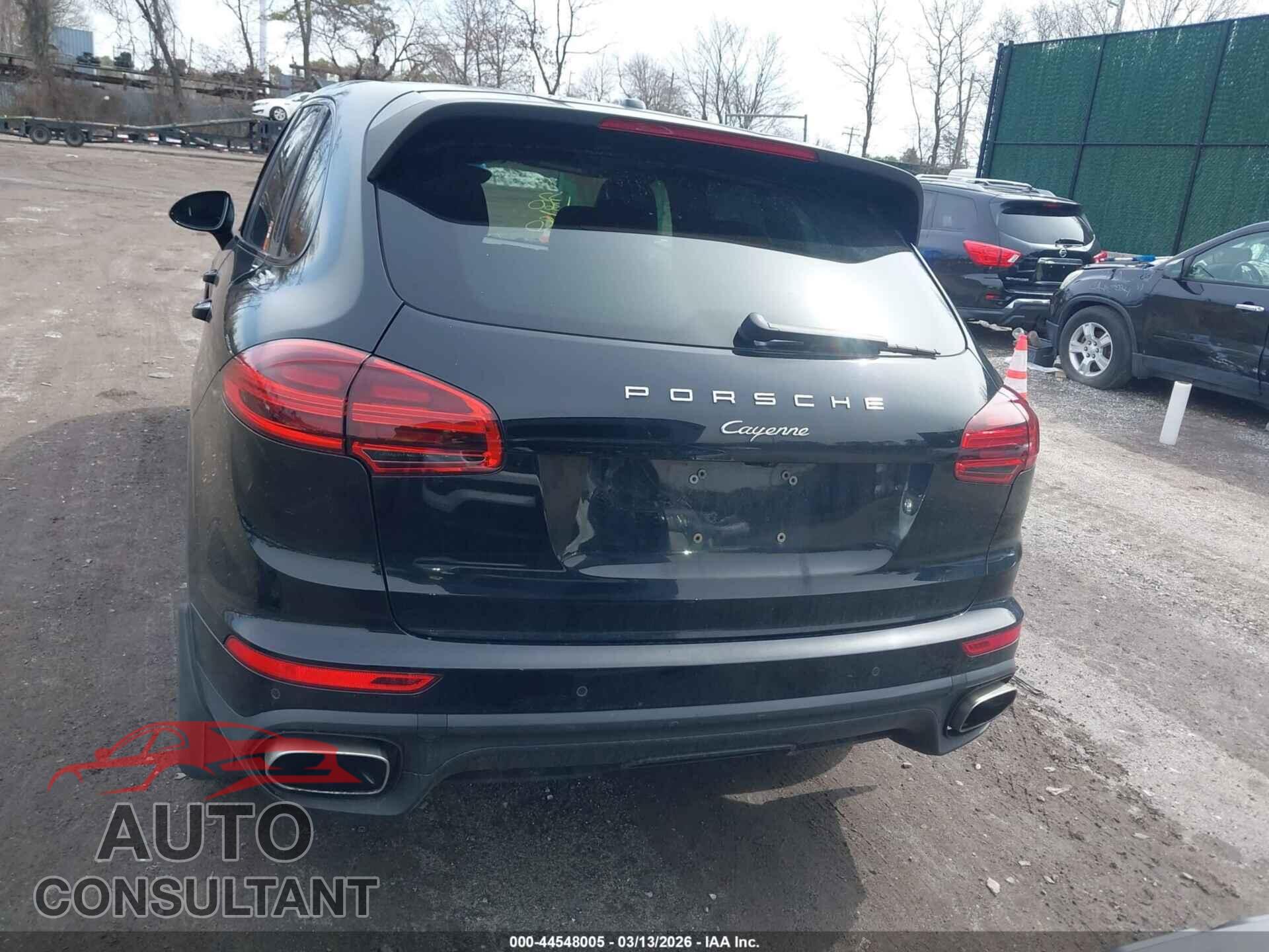PORSCHE CAYENNE 2016 - WP1AA2A2XGLA08577