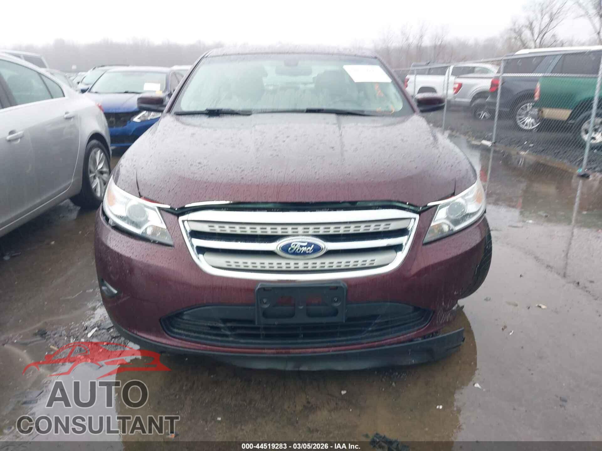 FORD TAURUS 2011 - 1FAHP2EW2BG142549