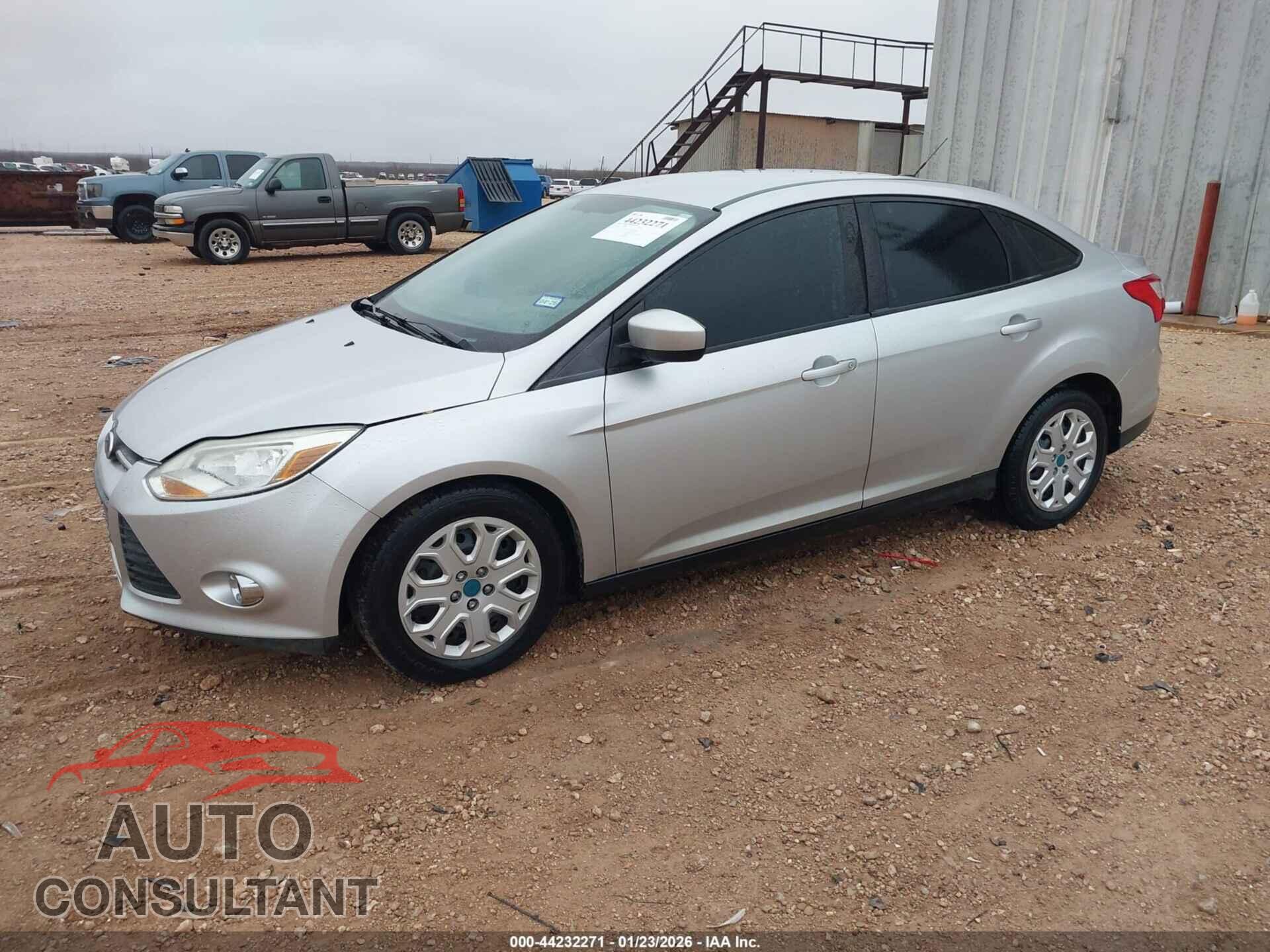 FORD FOCUS 2012 - 1FAHP3F21CL129754