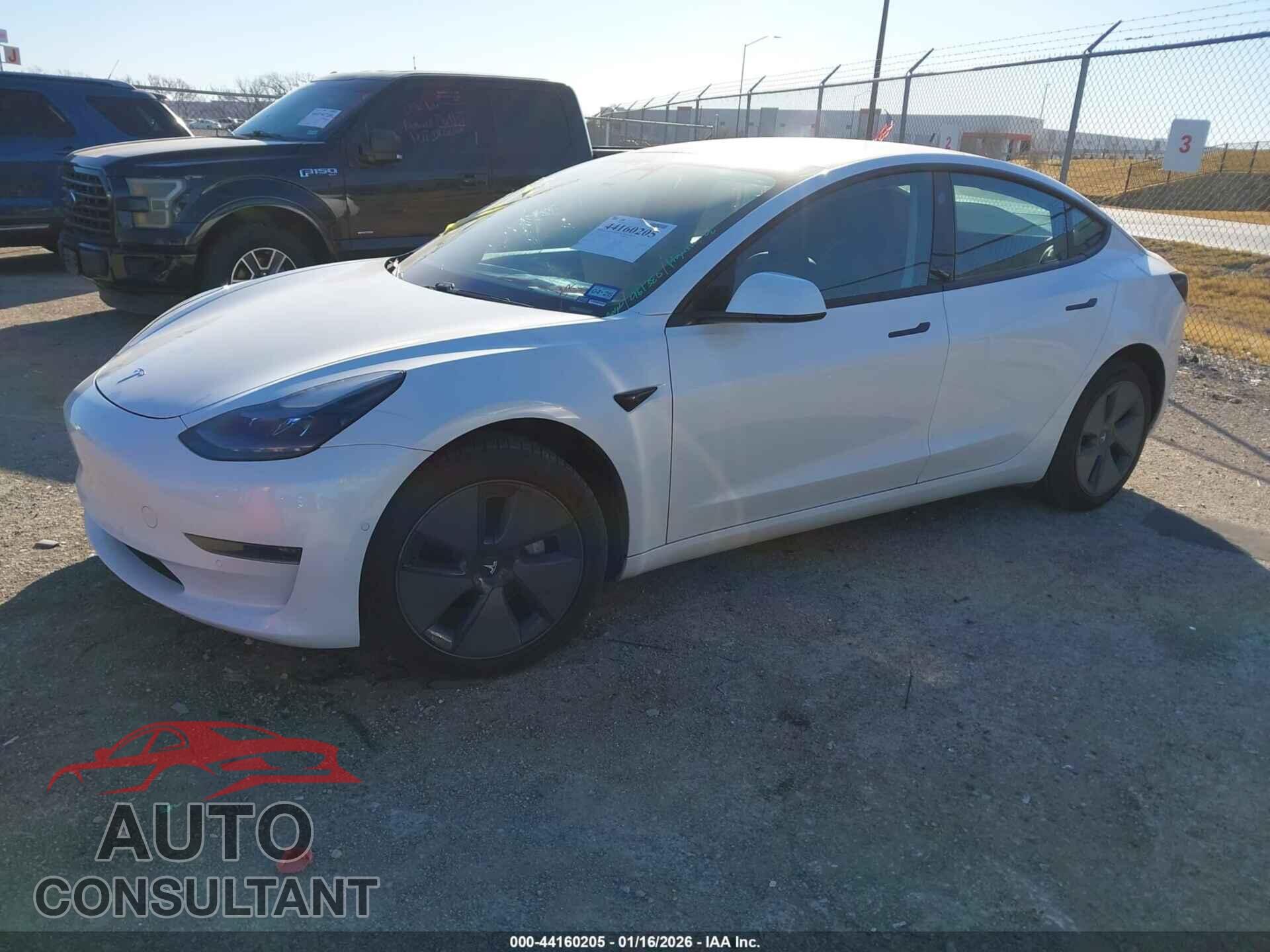 TESLA MODEL 3 2021 - 5YJ3E1EAXMF961380