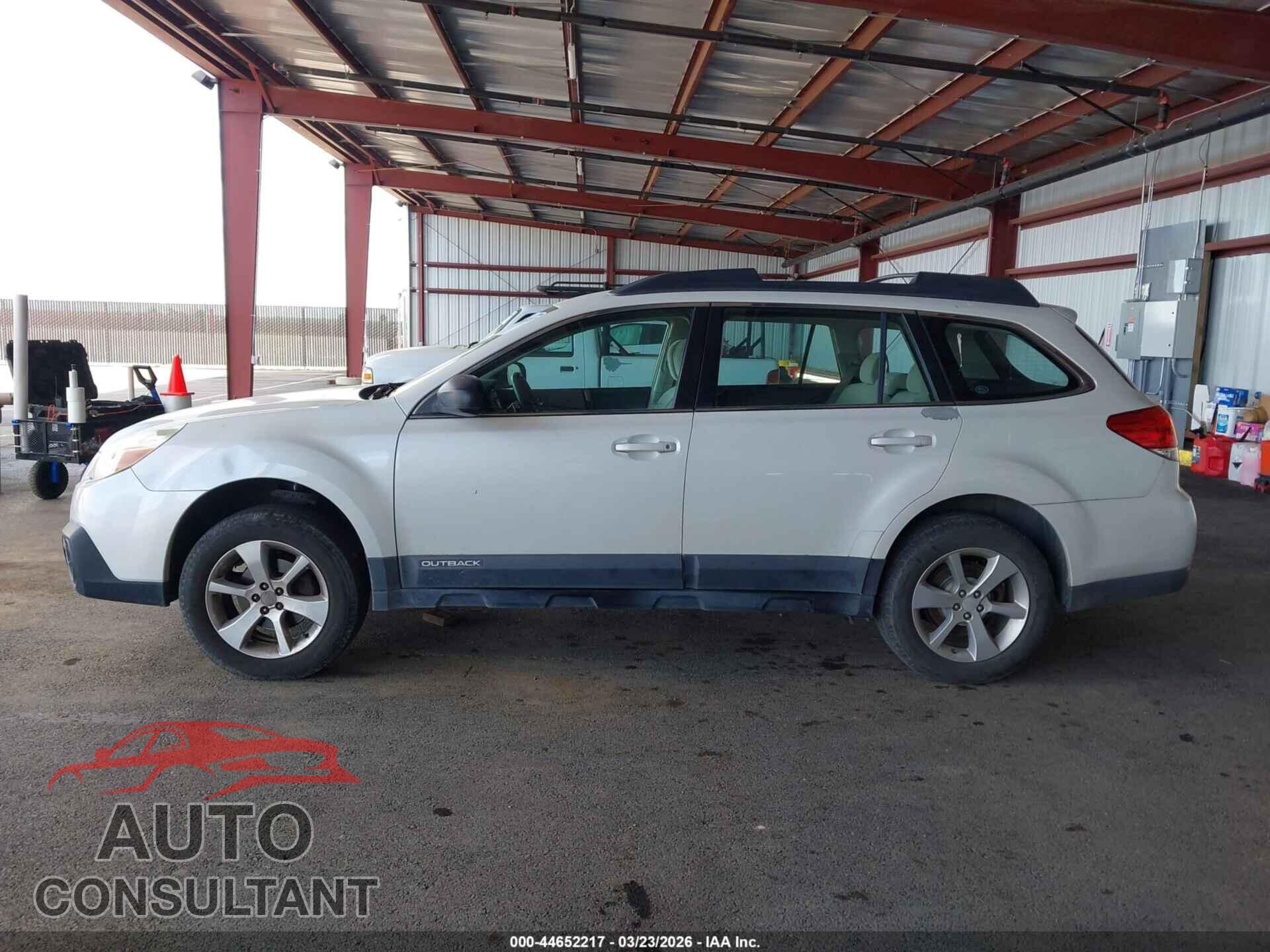 SUBARU OUTBACK 2014 - 4S4BRBAC4E3302900