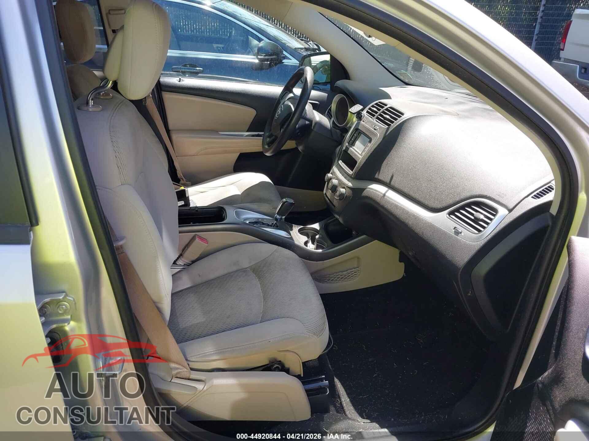 DODGE JOURNEY 2012 - 3C4PDCBG9CT215477