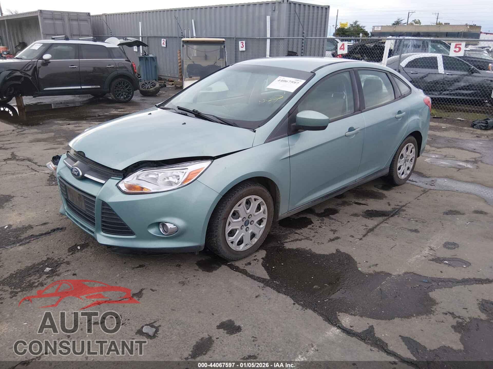 FORD FOCUS 2012 - 1FAHP3F2XCL105260