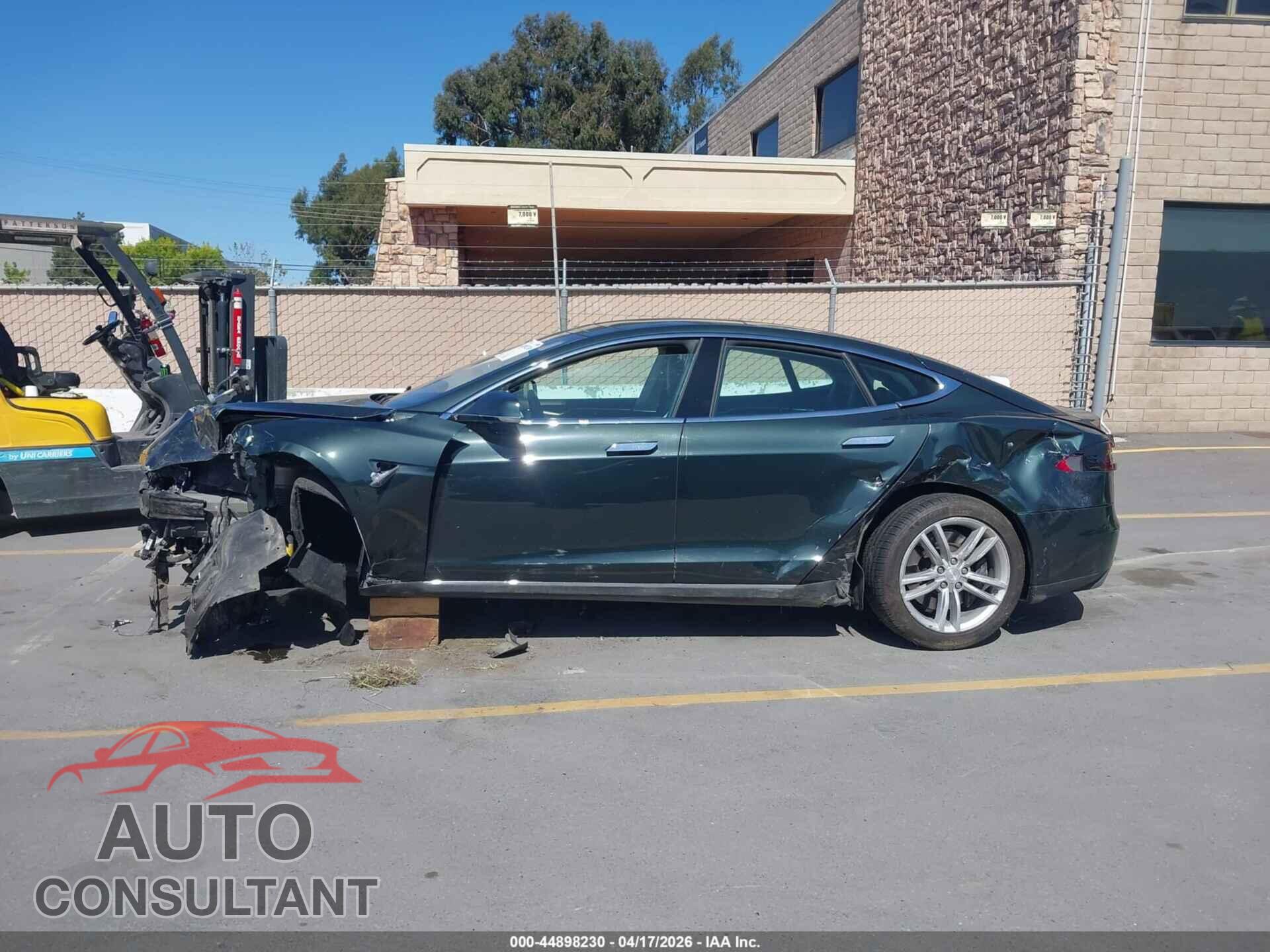 TESLA MODEL S 2014 - 5YJSA1H17EFP53722