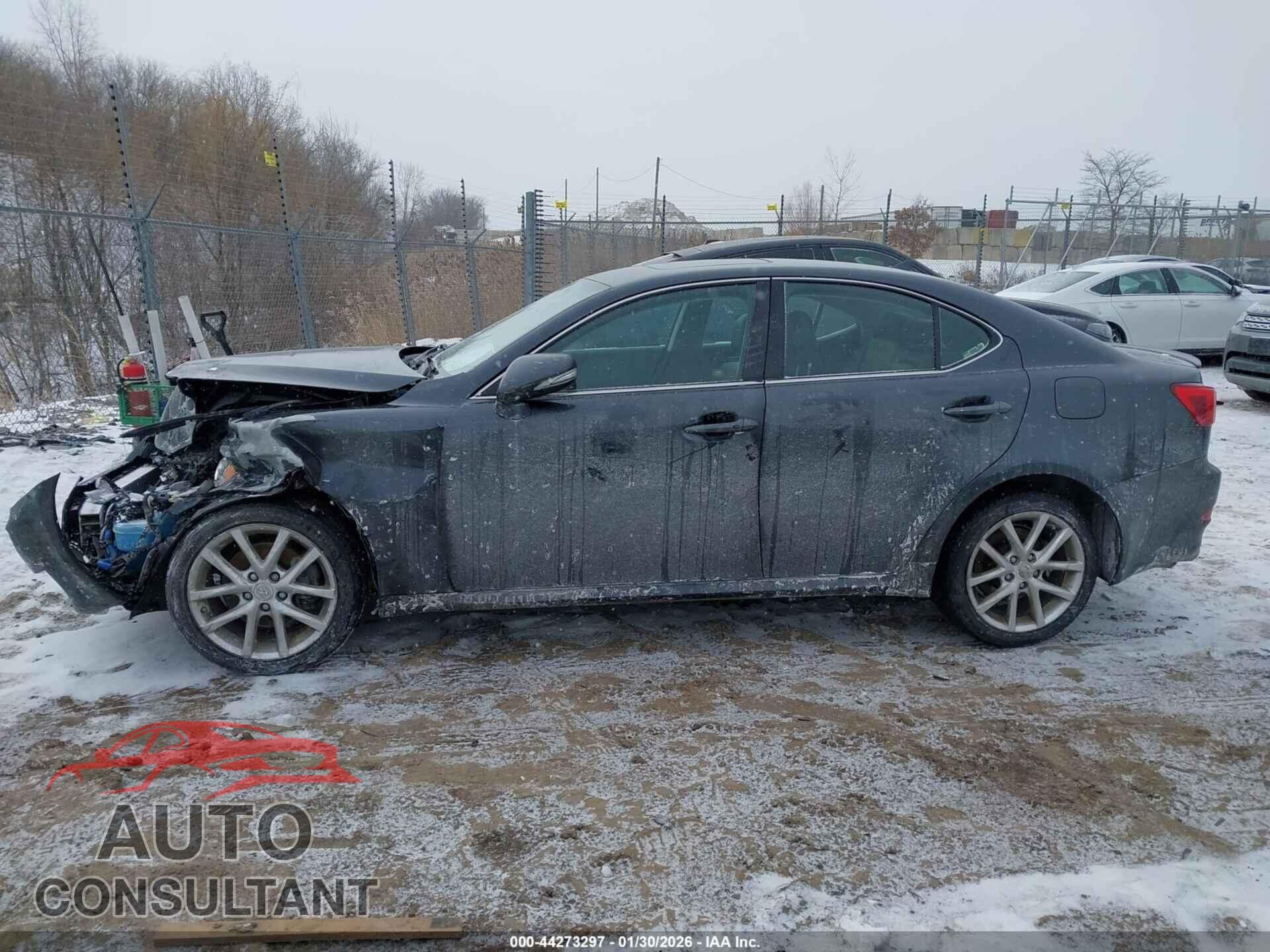 LEXUS IS 250 2011 - JTHCF5C24B5045940
