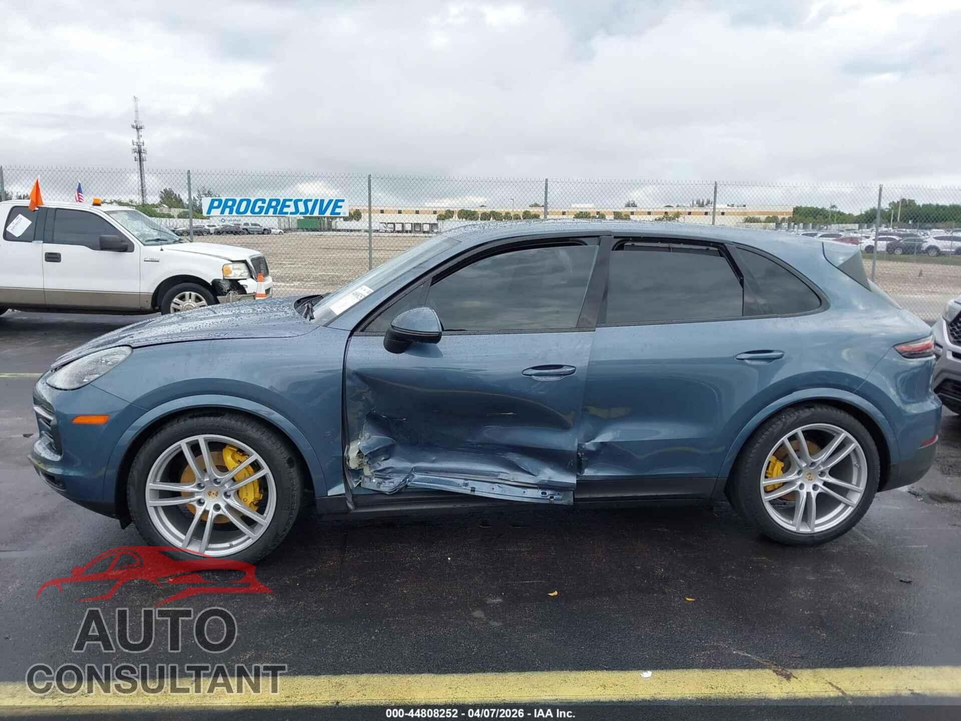 PORSCHE CAYENNE 2019 - WP1AA2AY2KDA12081