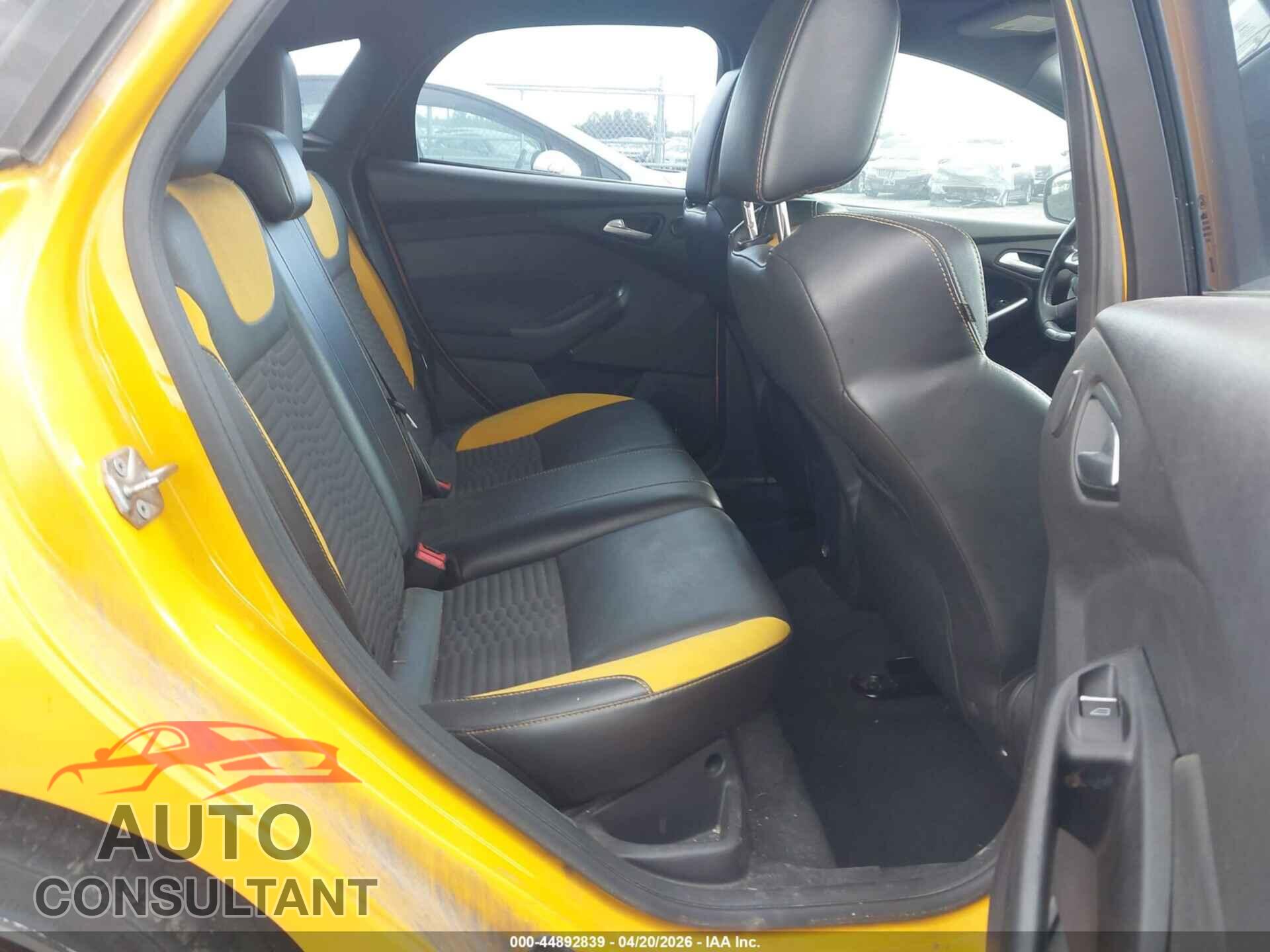 FORD FOCUS ST 2013 - 1FADP3L97DL336084
