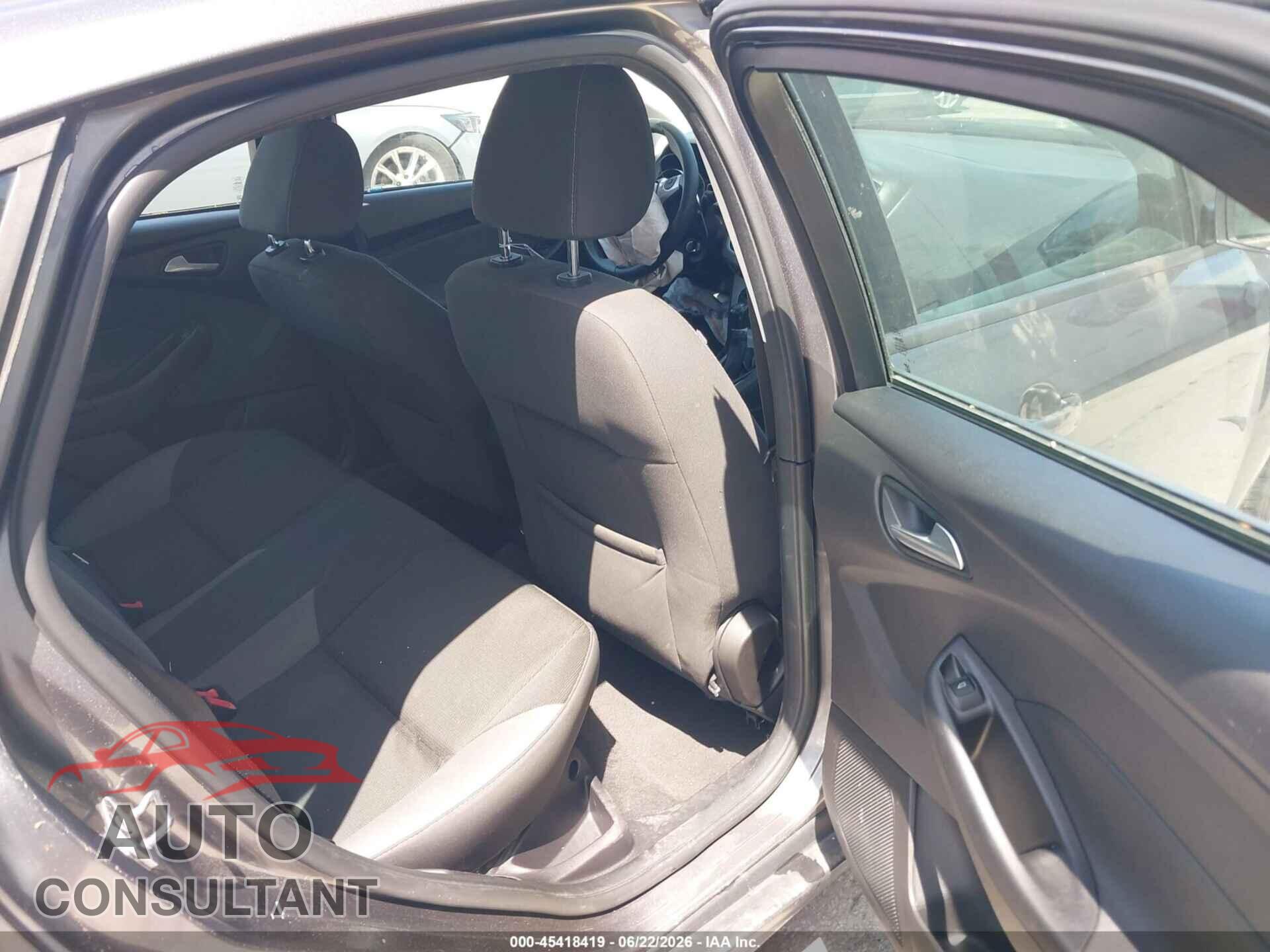 FORD FOCUS 2013 - 1FADP3F21DL283011